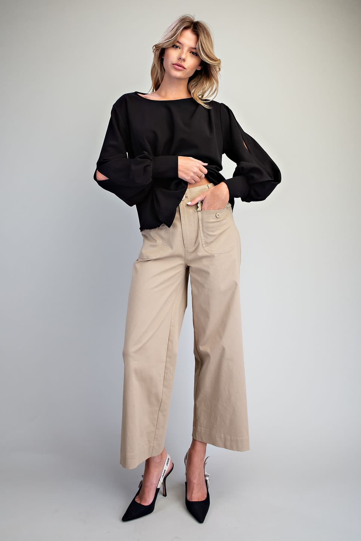 PK16587 - TAUPE