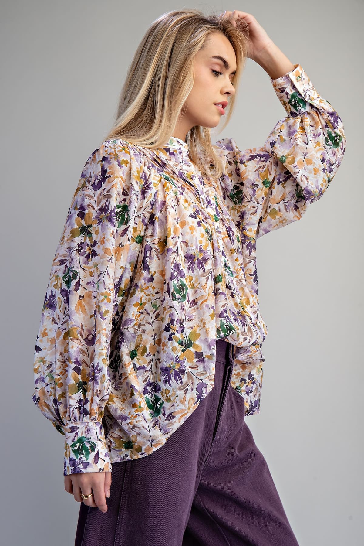 TK16952 - LAVENDER MEADOW