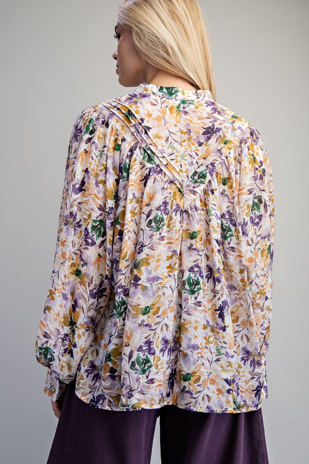TK16952 - LAVENDER MEADOW