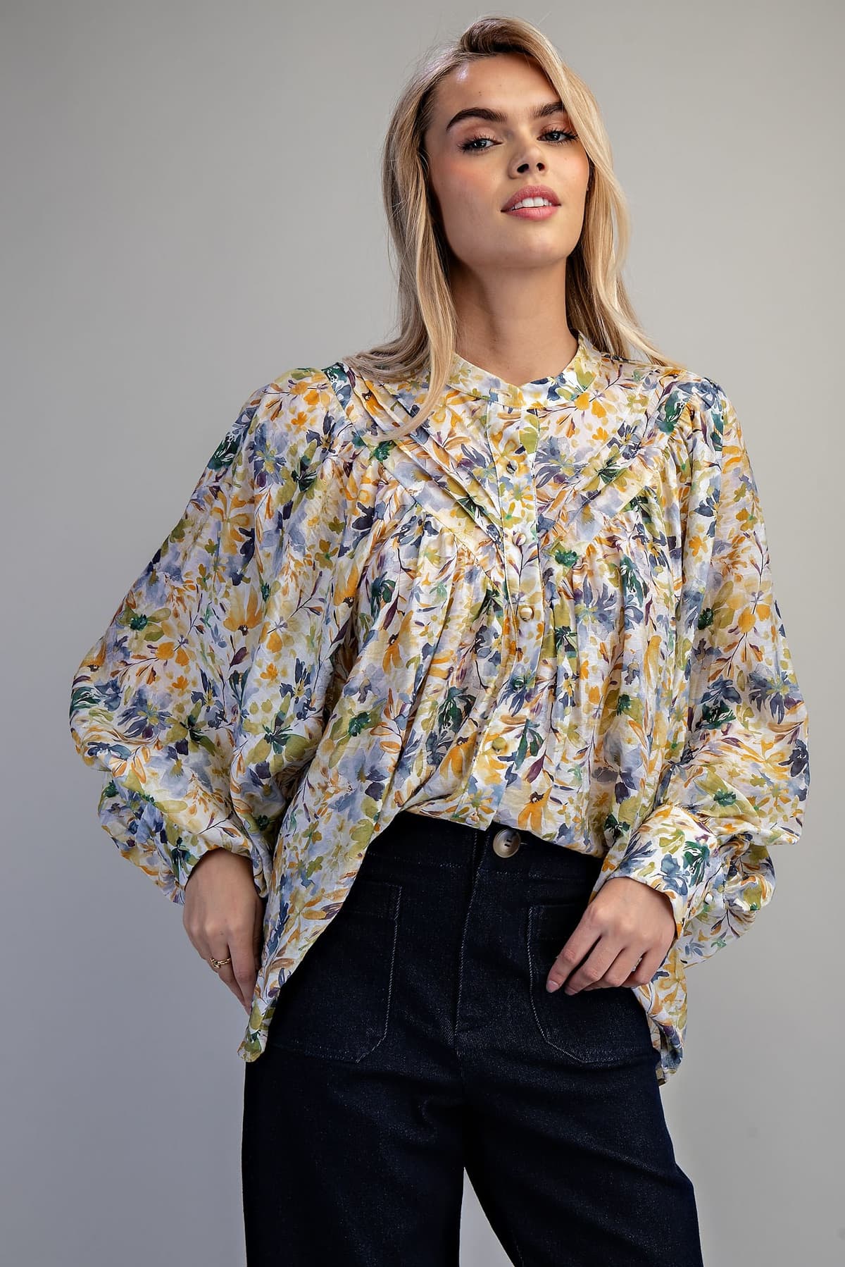 TK16952 - GOLDEN MEADOW