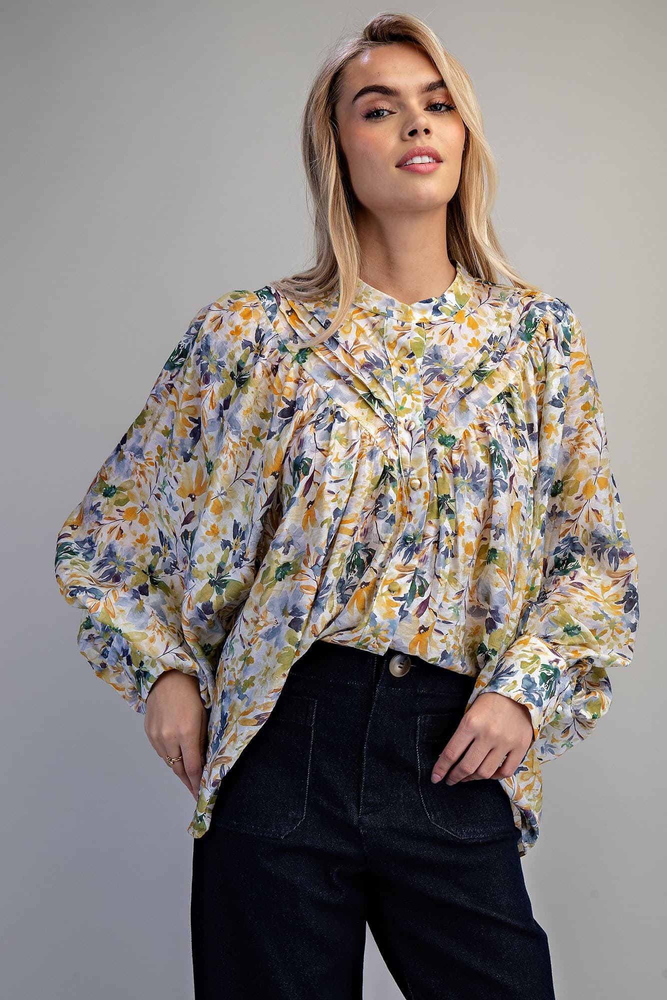 TK16952 - GOLDEN MEADOW