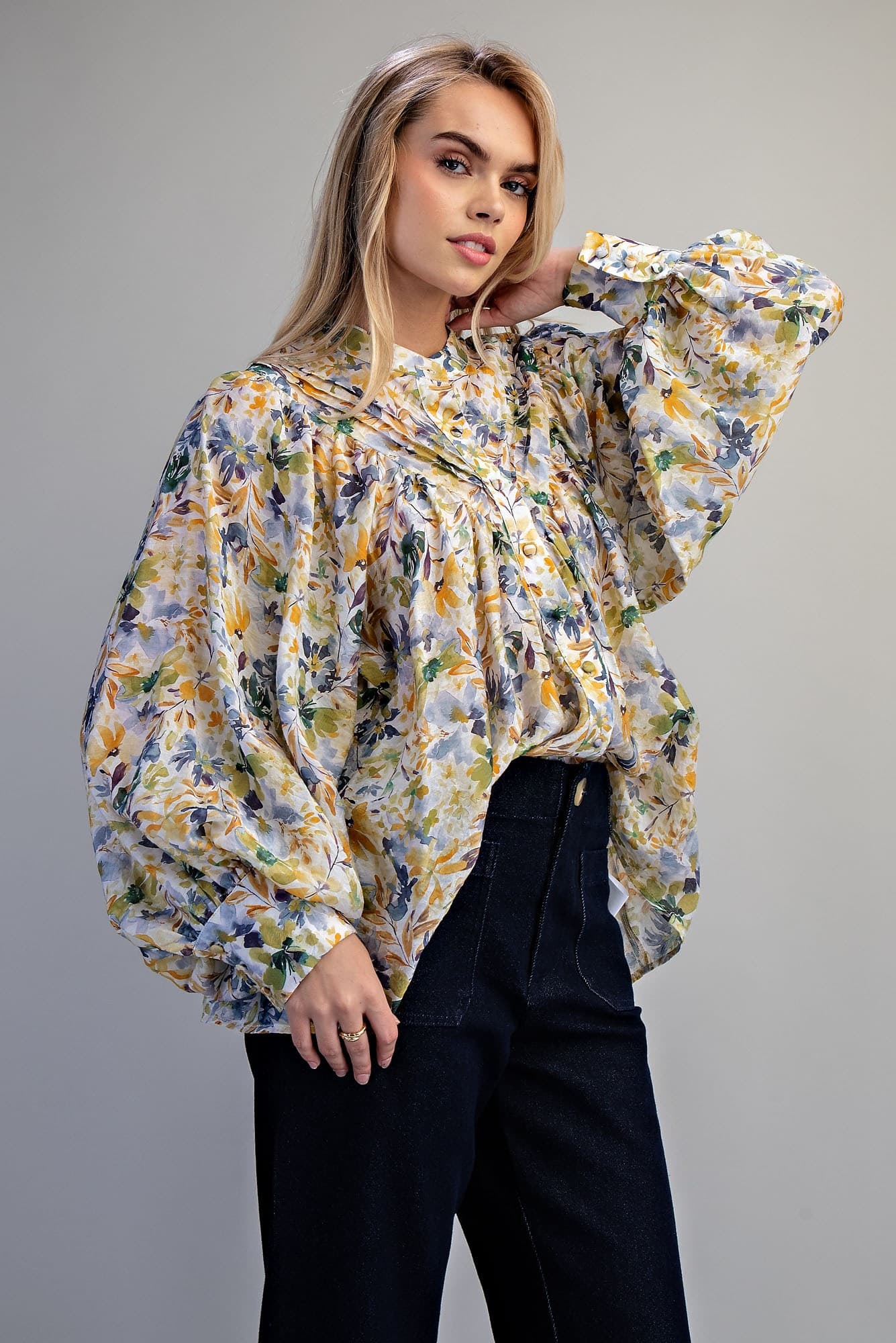 TK16952 - GOLDEN MEADOW