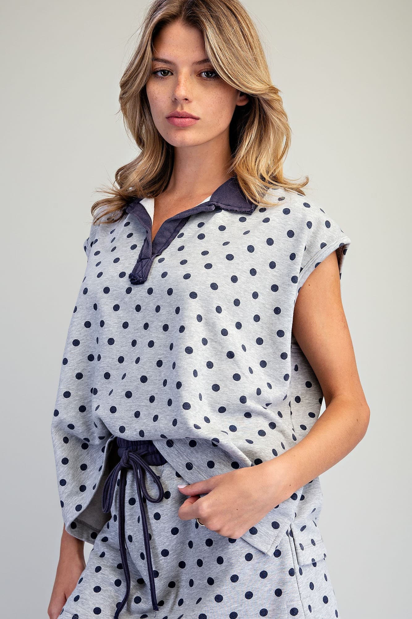 TH17023 - H GREY
