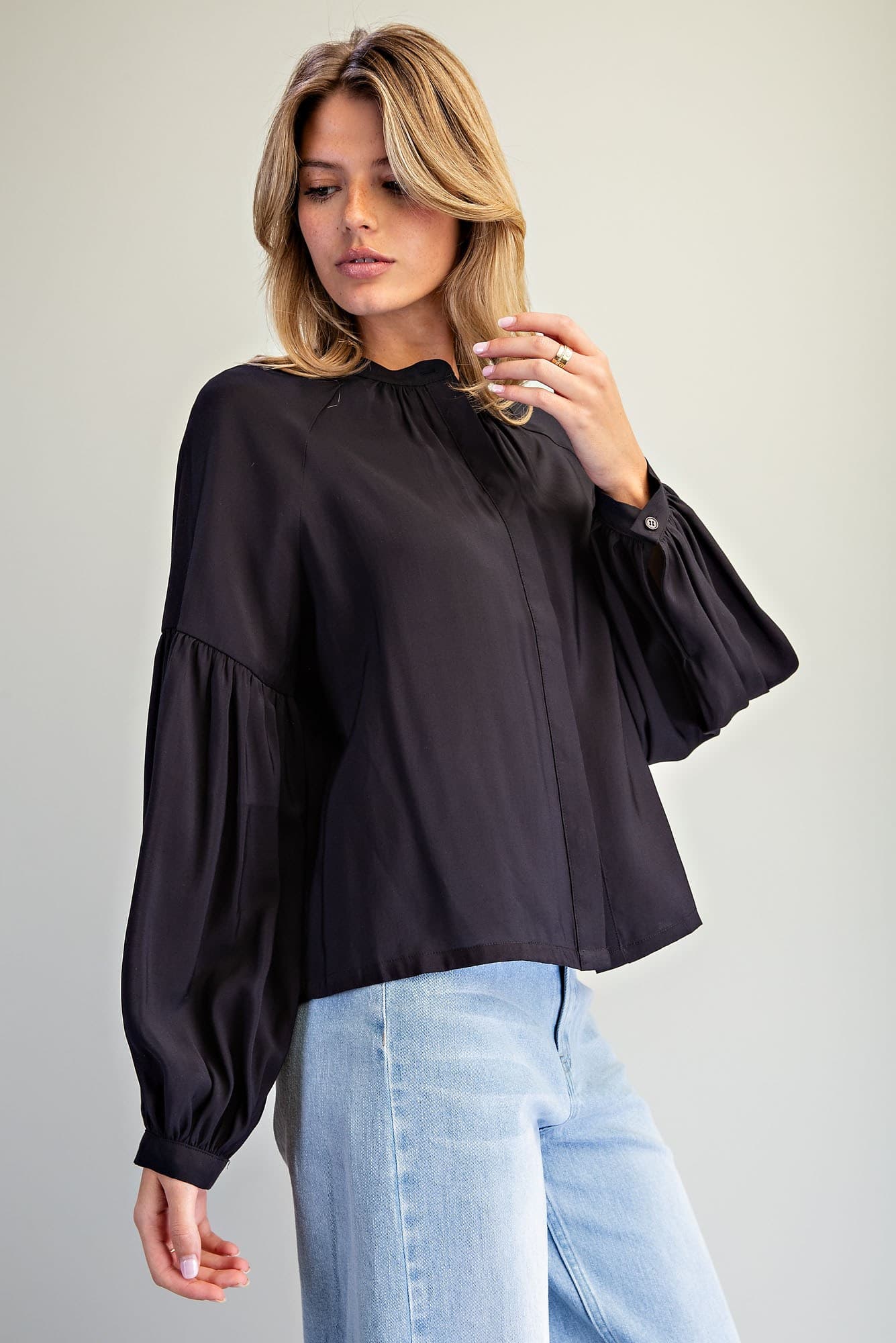 TK16176 - BLACK