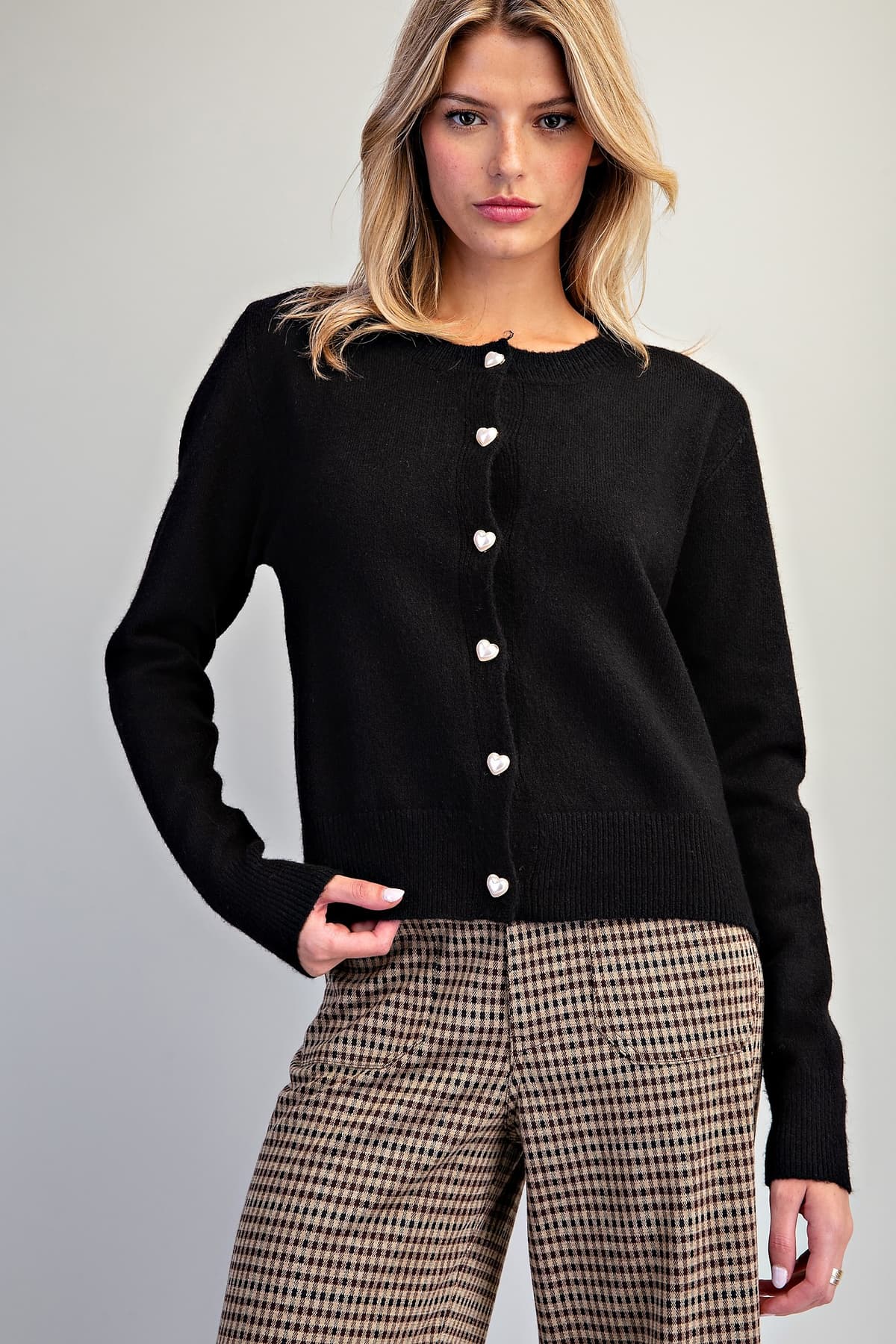 SJK16704 - BLACK