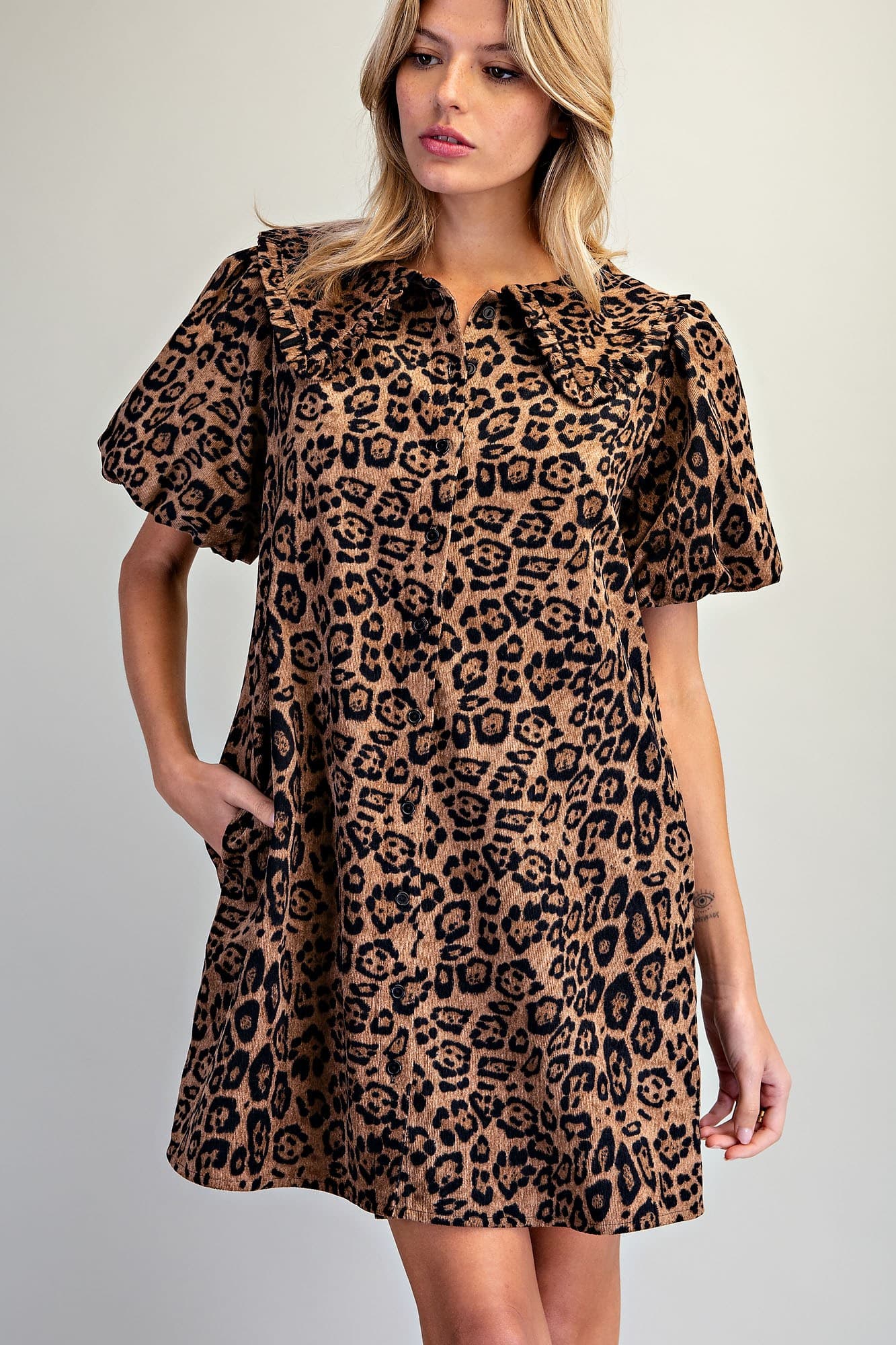 DK16708 - LEOPARD