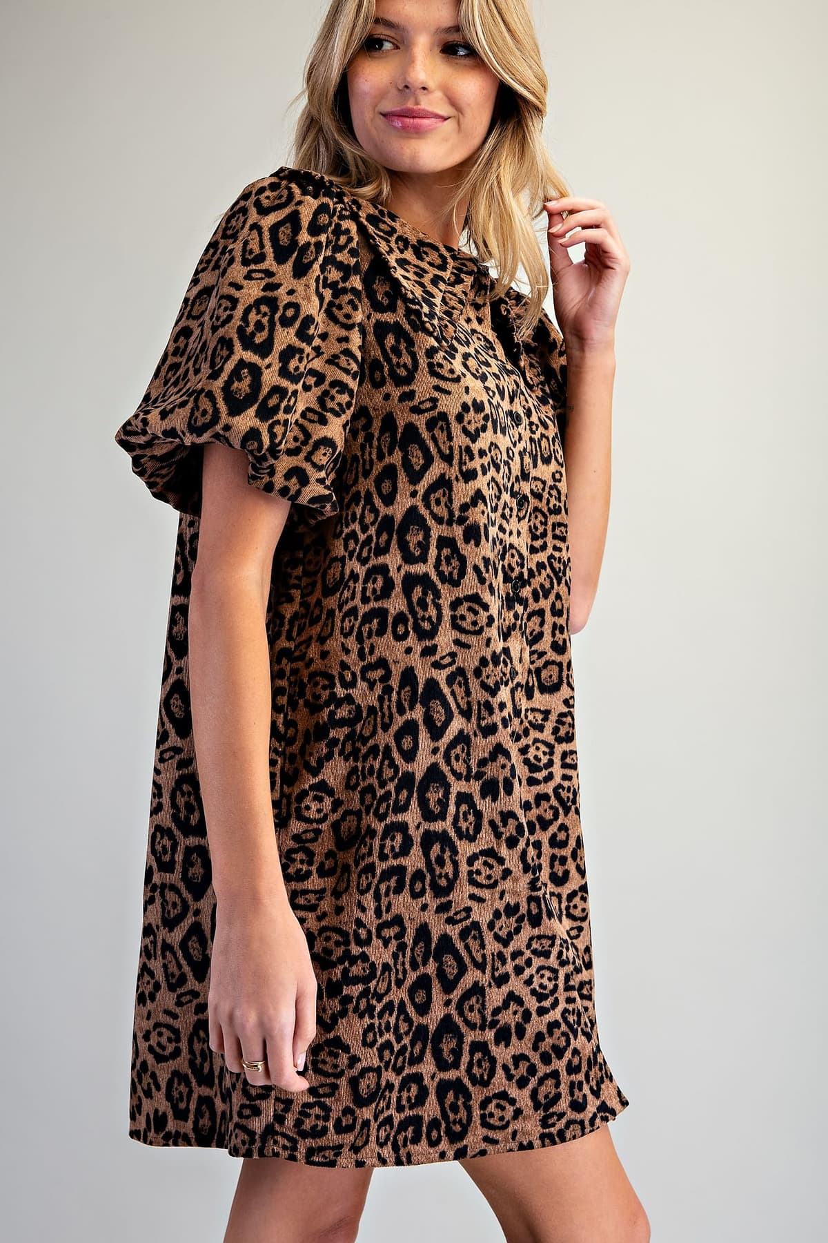 DK16708 - LEOPARD
