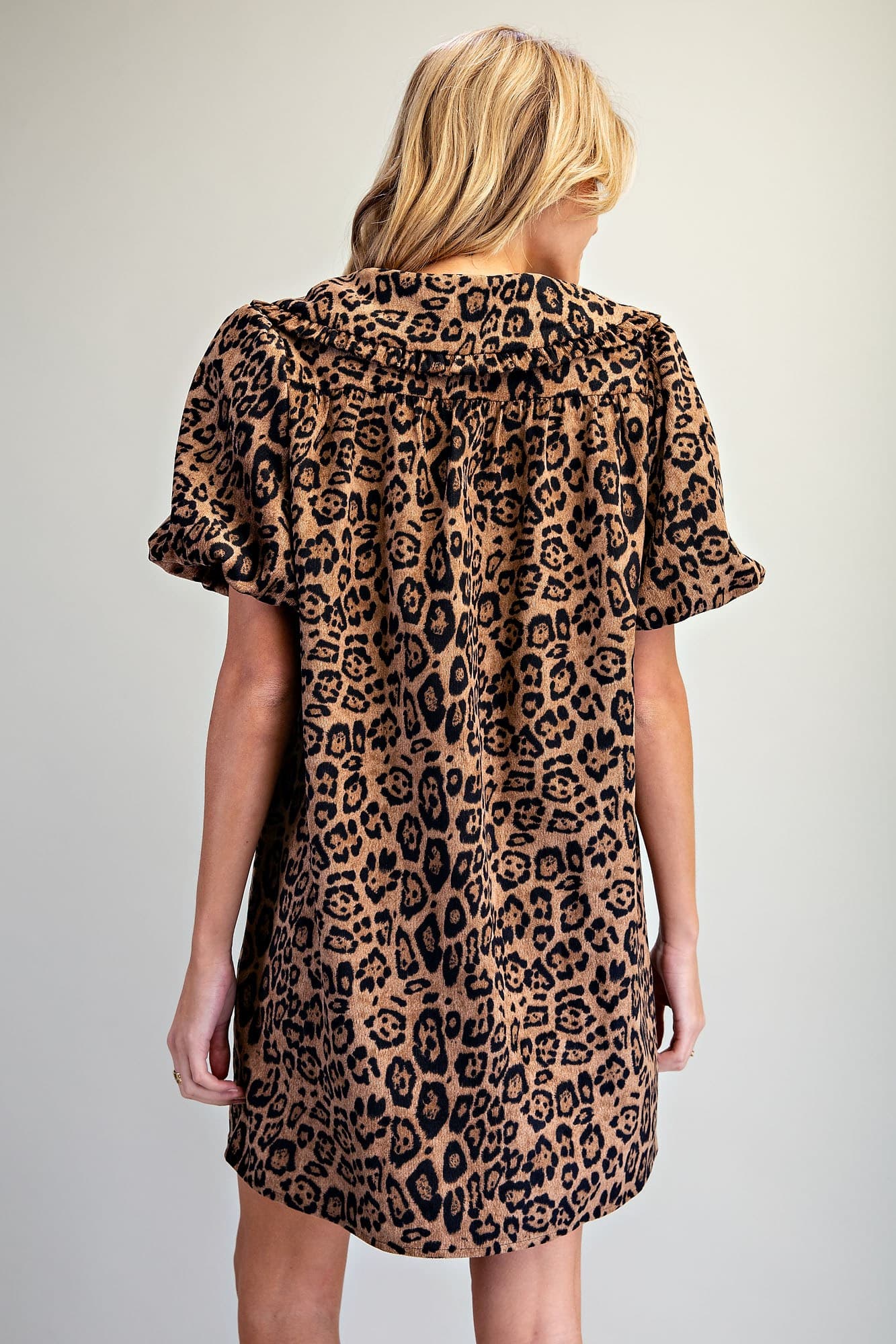 DK16708 - LEOPARD