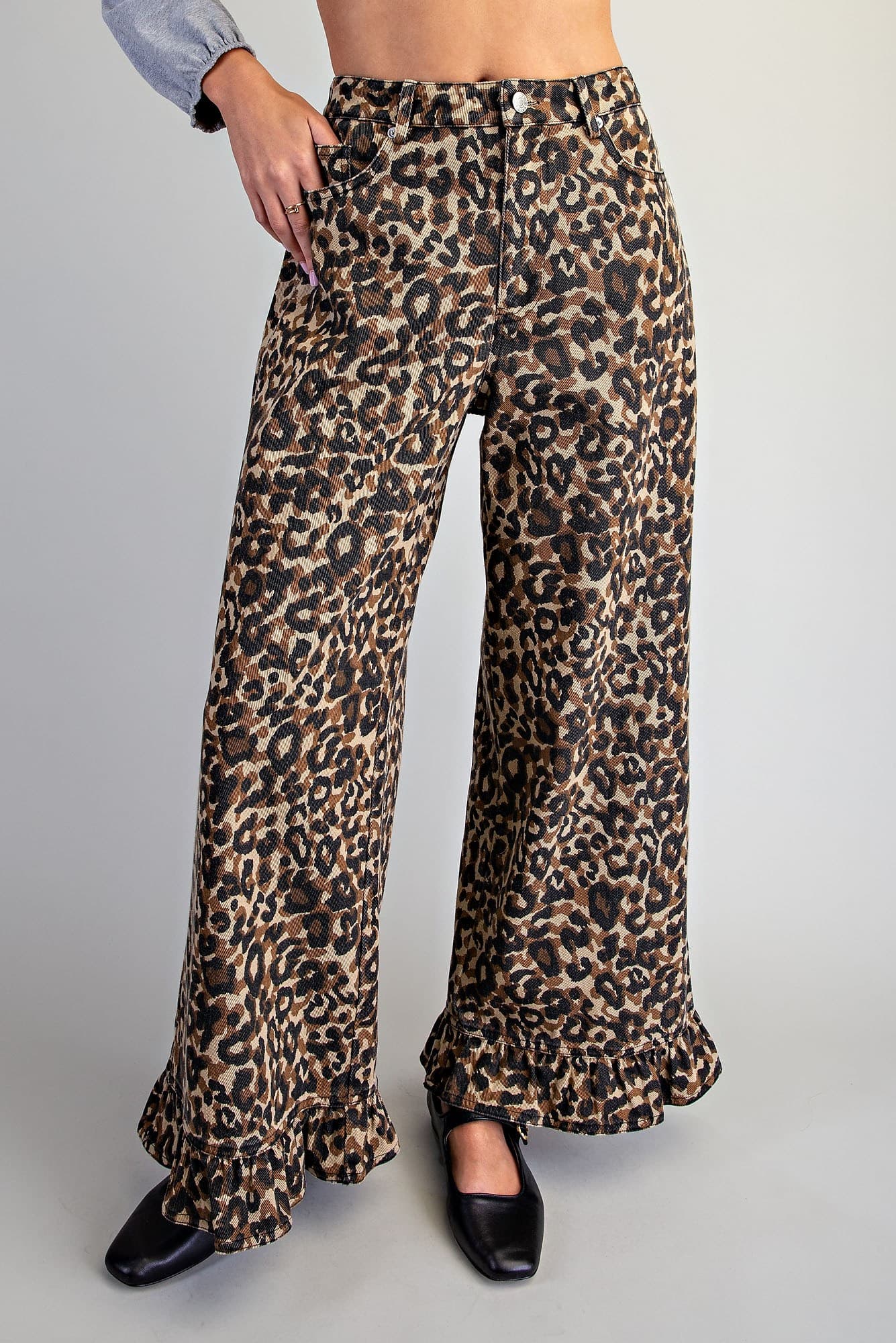 PK16722 - LEOPARD