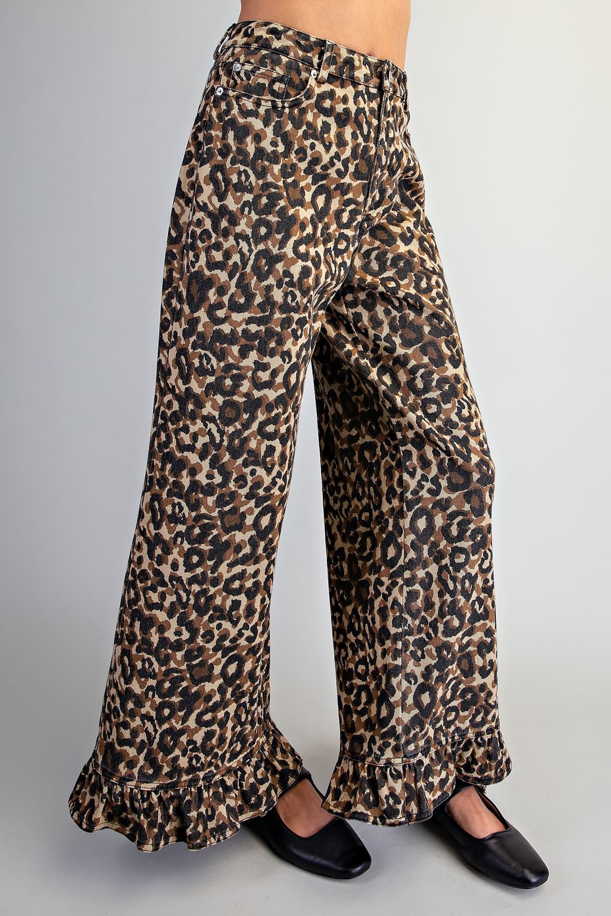 PK16722 - LEOPARD