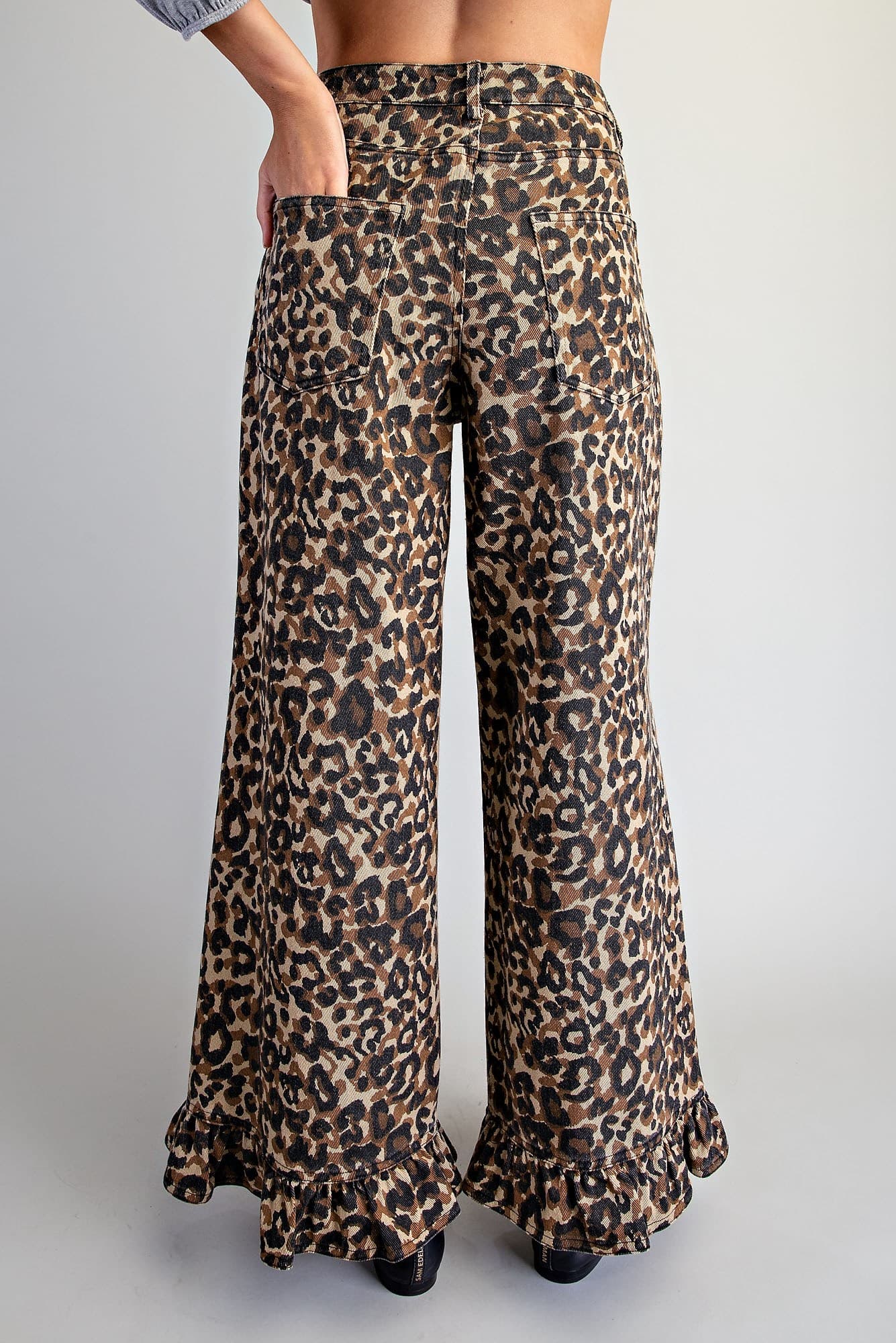 PK16722 - LEOPARD