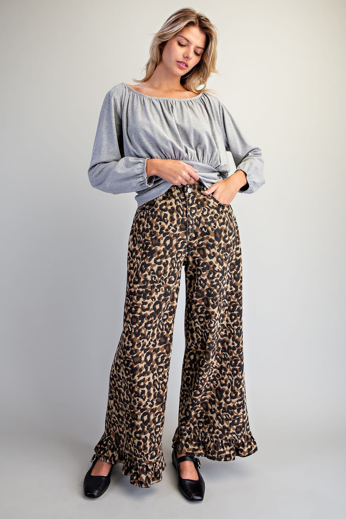 PK16722 - LEOPARD