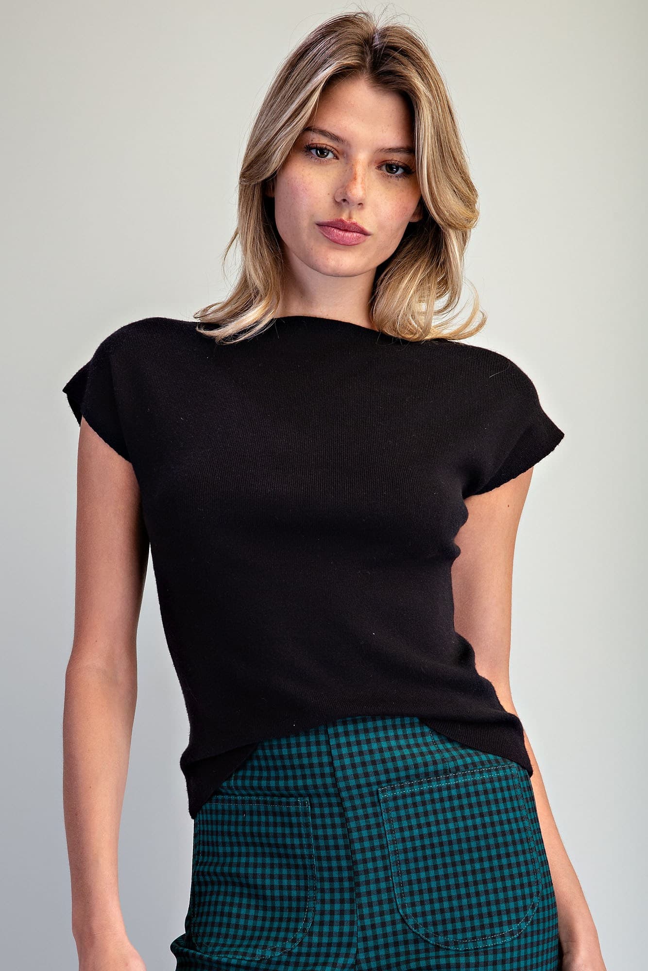SK16606 - BLACK