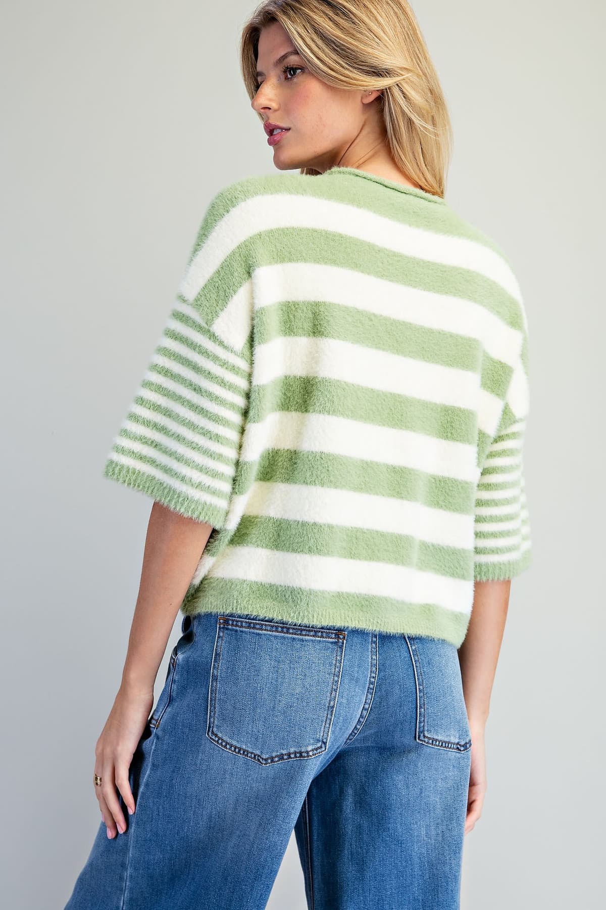 SJH17164 - AVOCADO