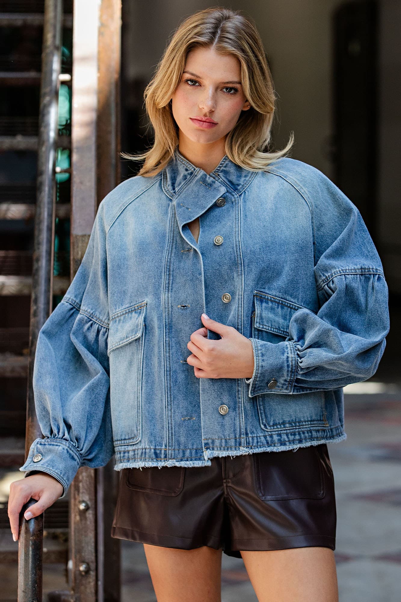 JH17120 - DENIM