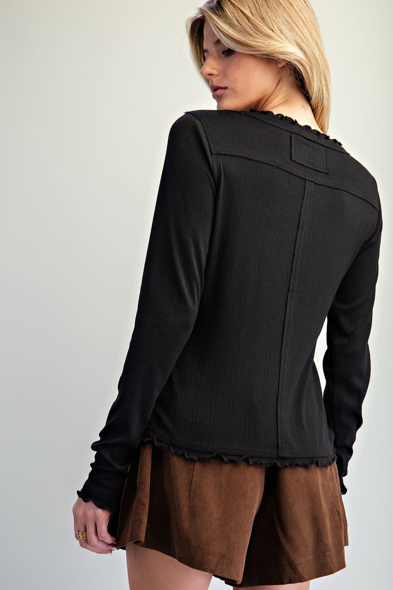 TH15855 - BLACK