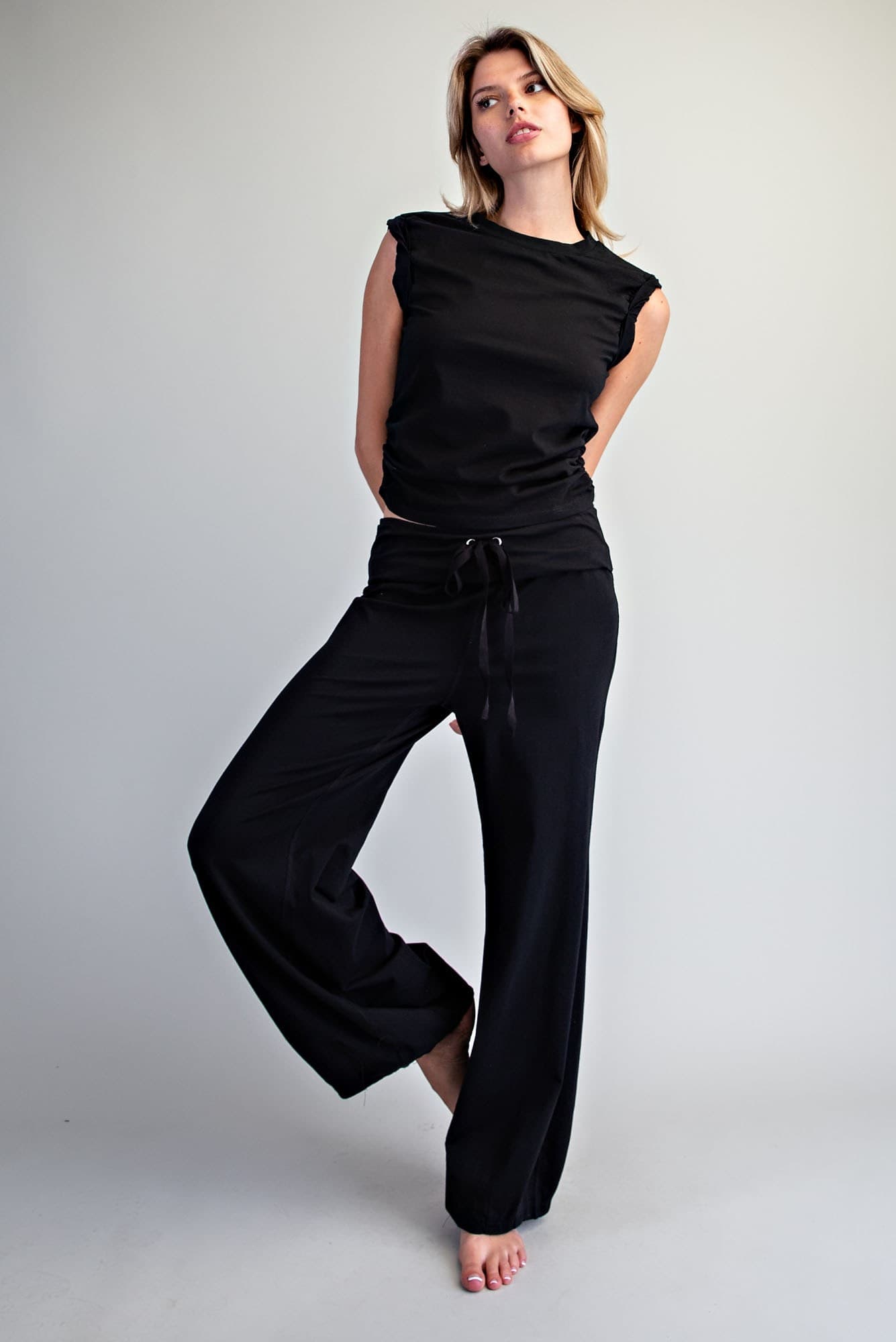 TK16554 - ASH BLACK