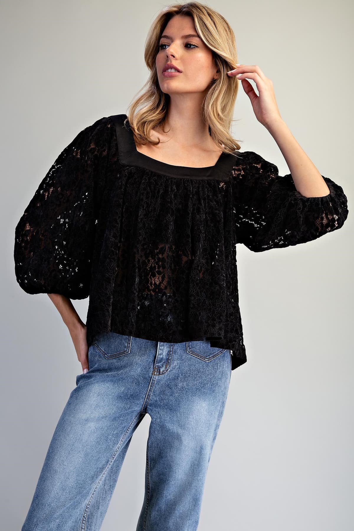 TK16480 - BLACK