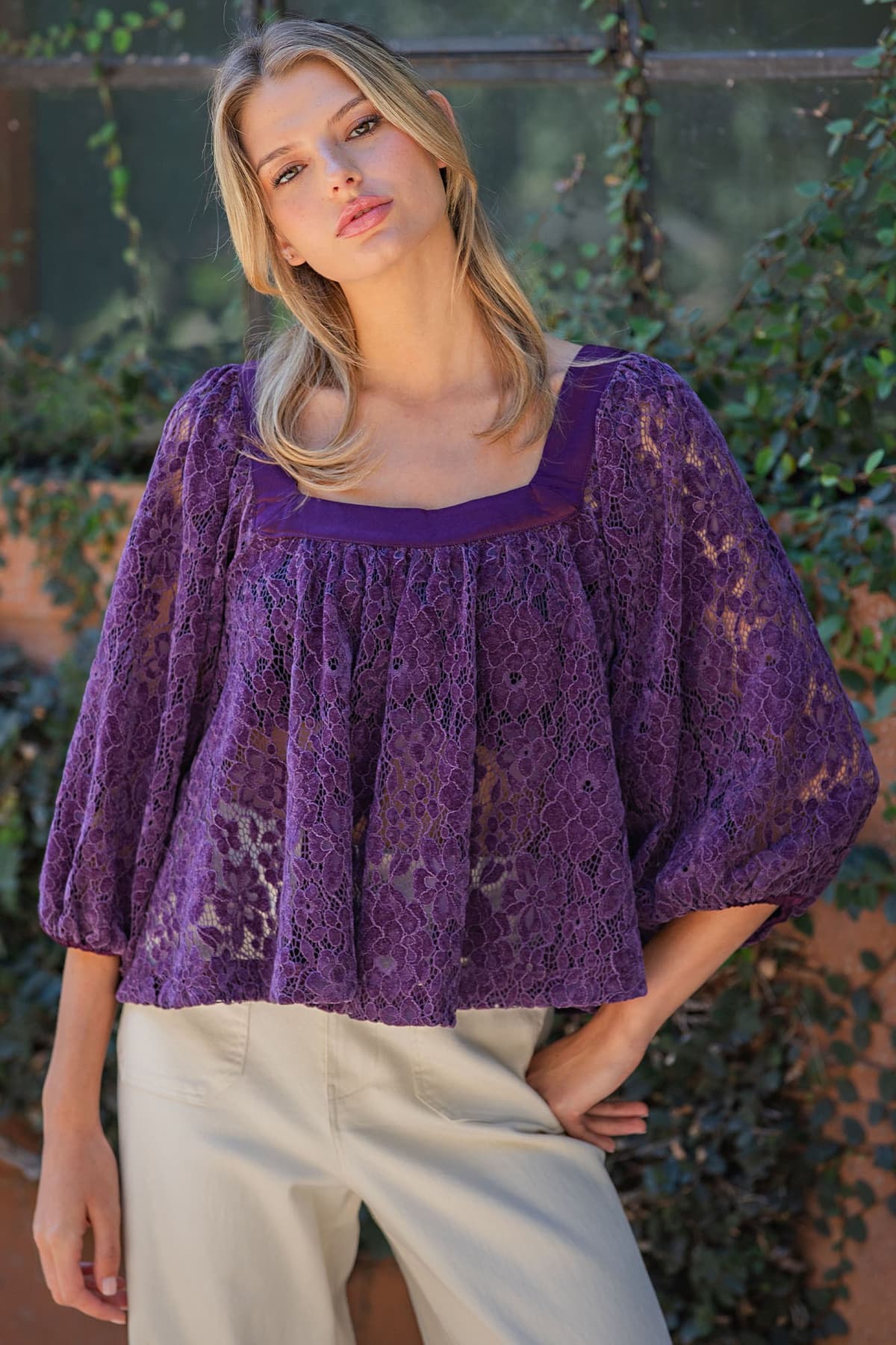 TK16480 - PLUM