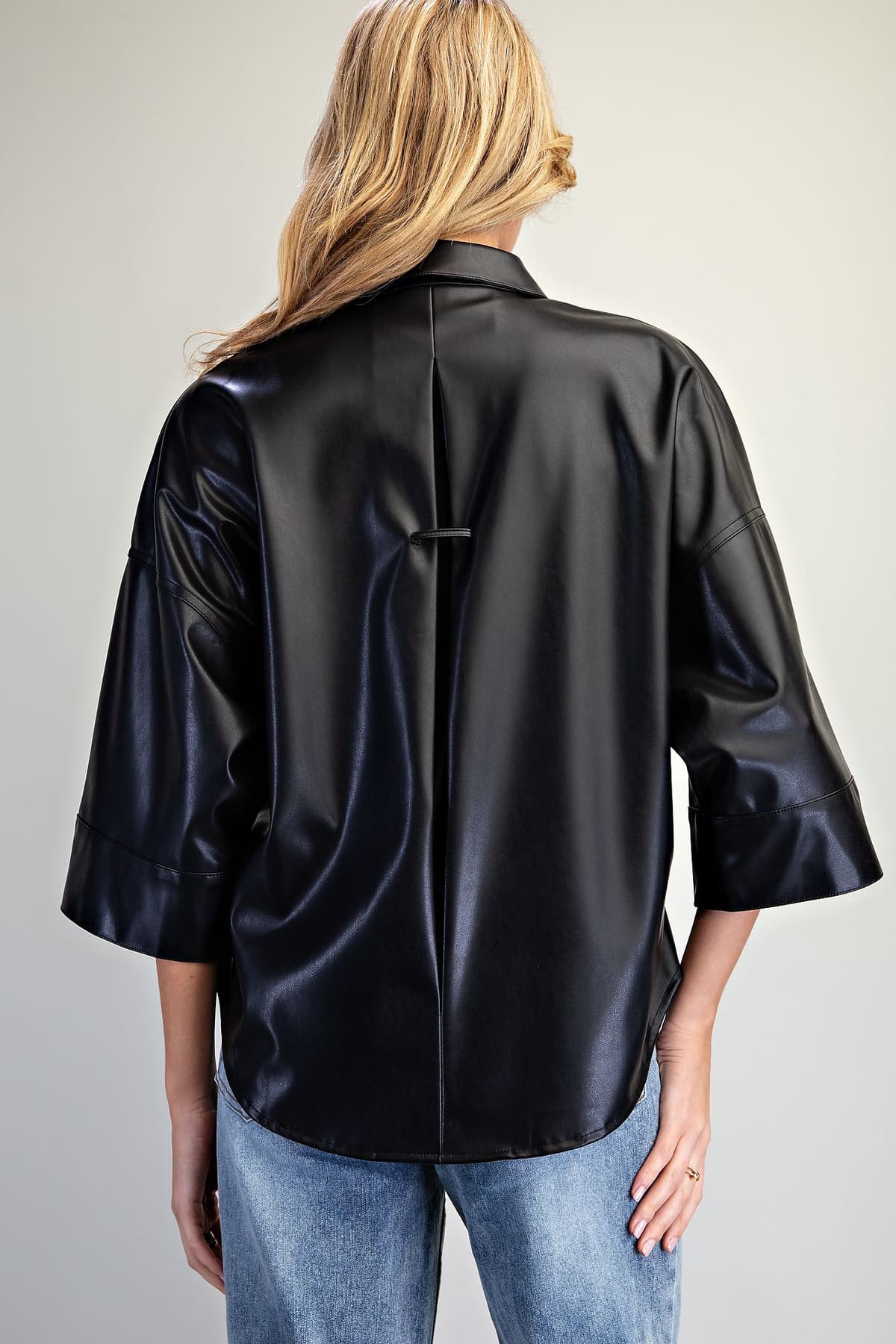 TK16185 - BLACK