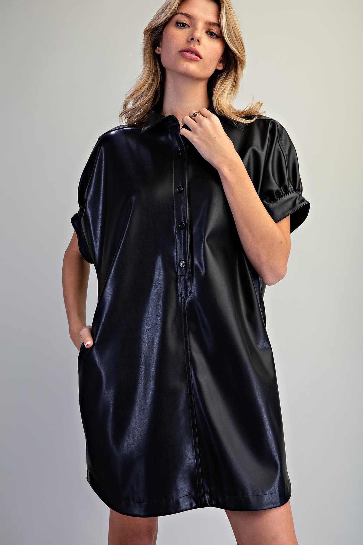 DK16187 - BLACK