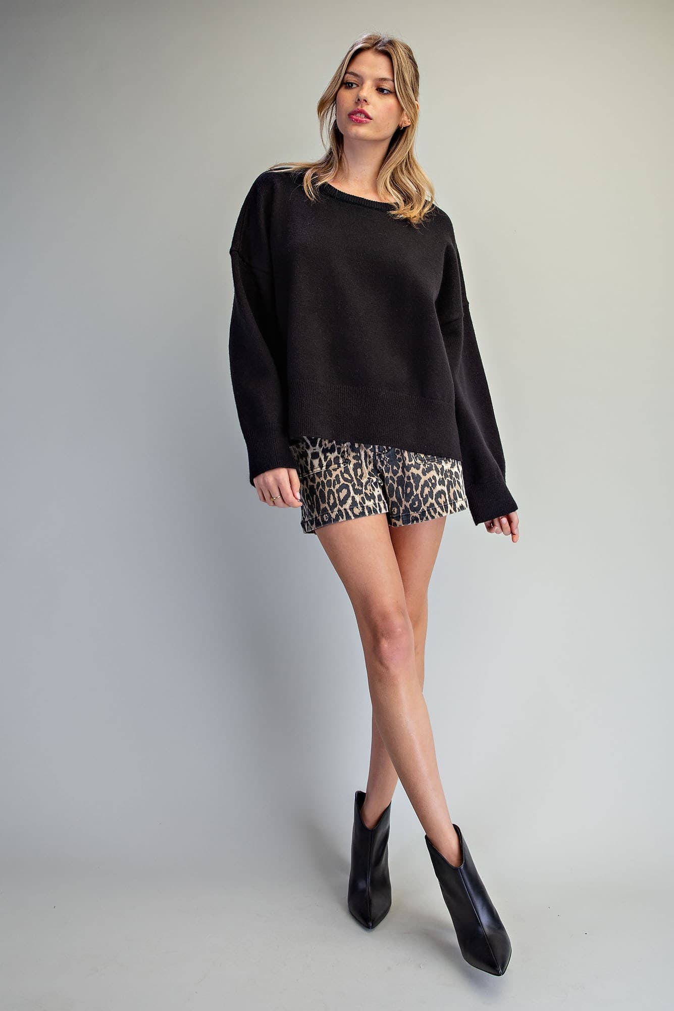 SH17462 - BLACK