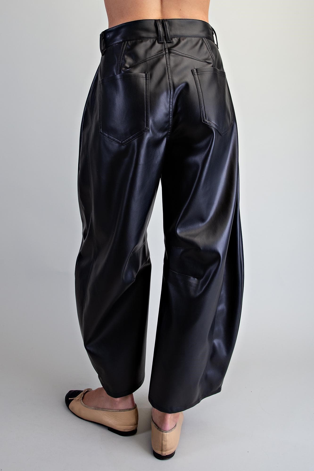 PK16974 - BLACK