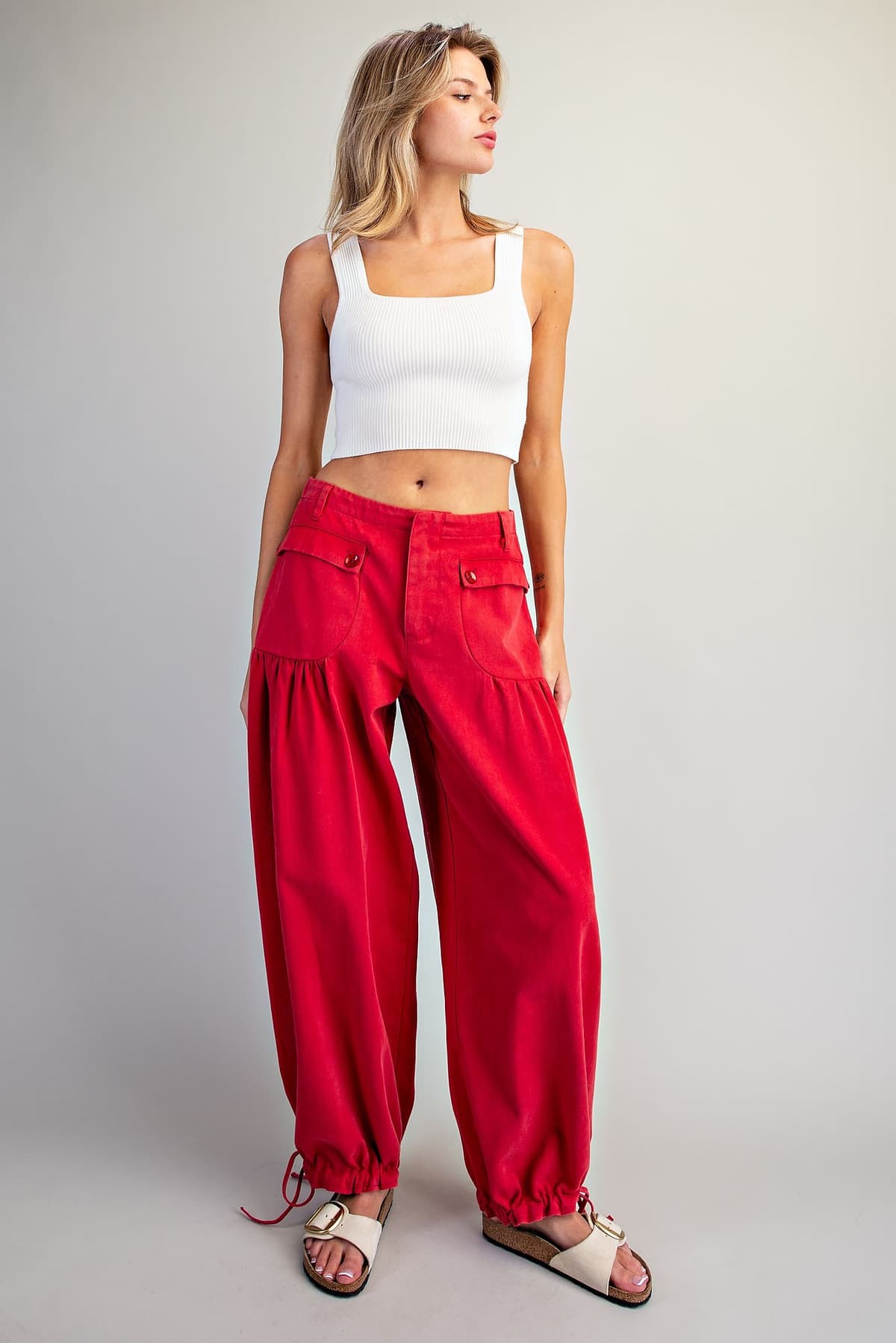PK16975 - POPPY RED