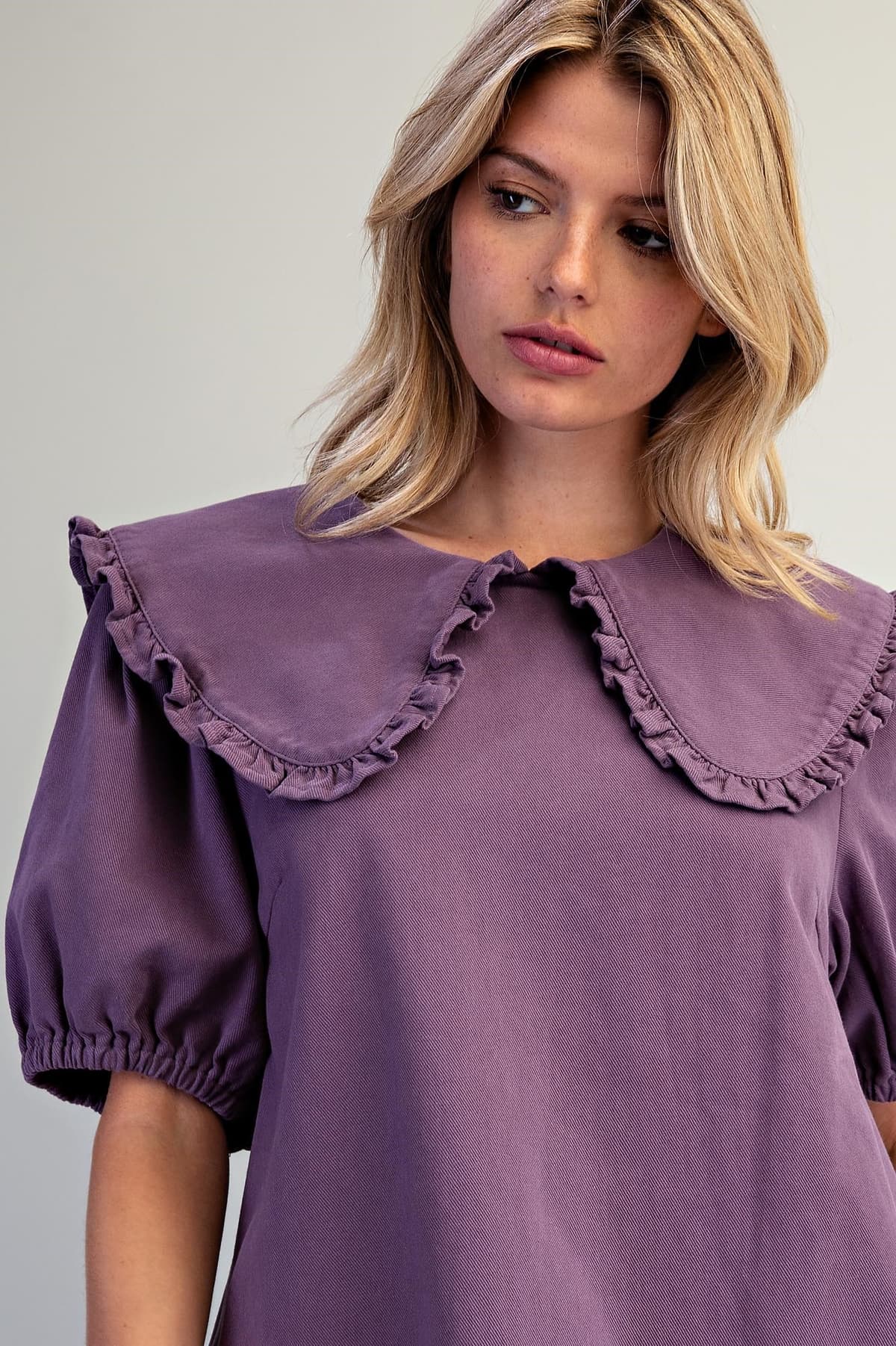 DK16573 - PEARLY PURPLE