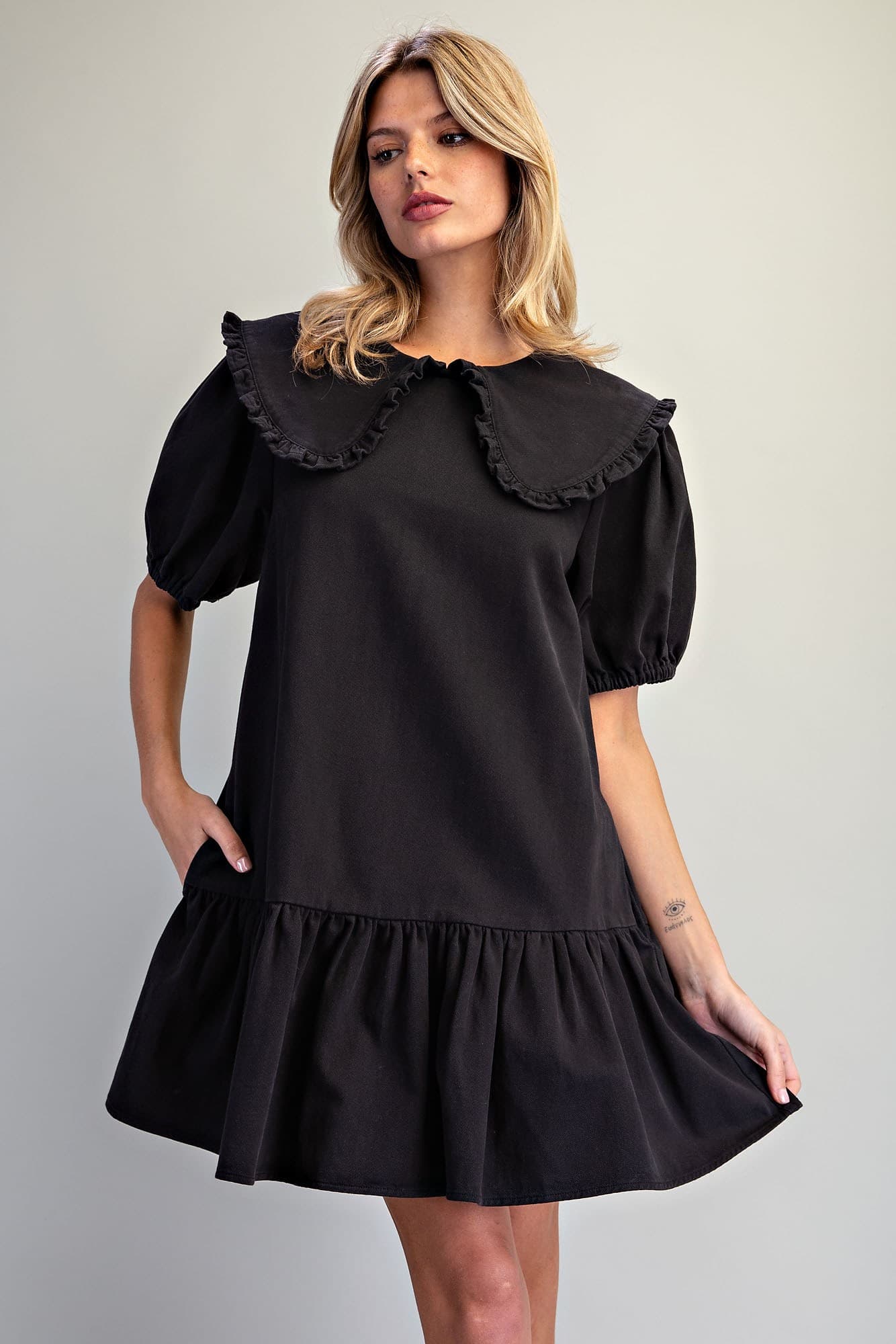 DK16573 - BLACK