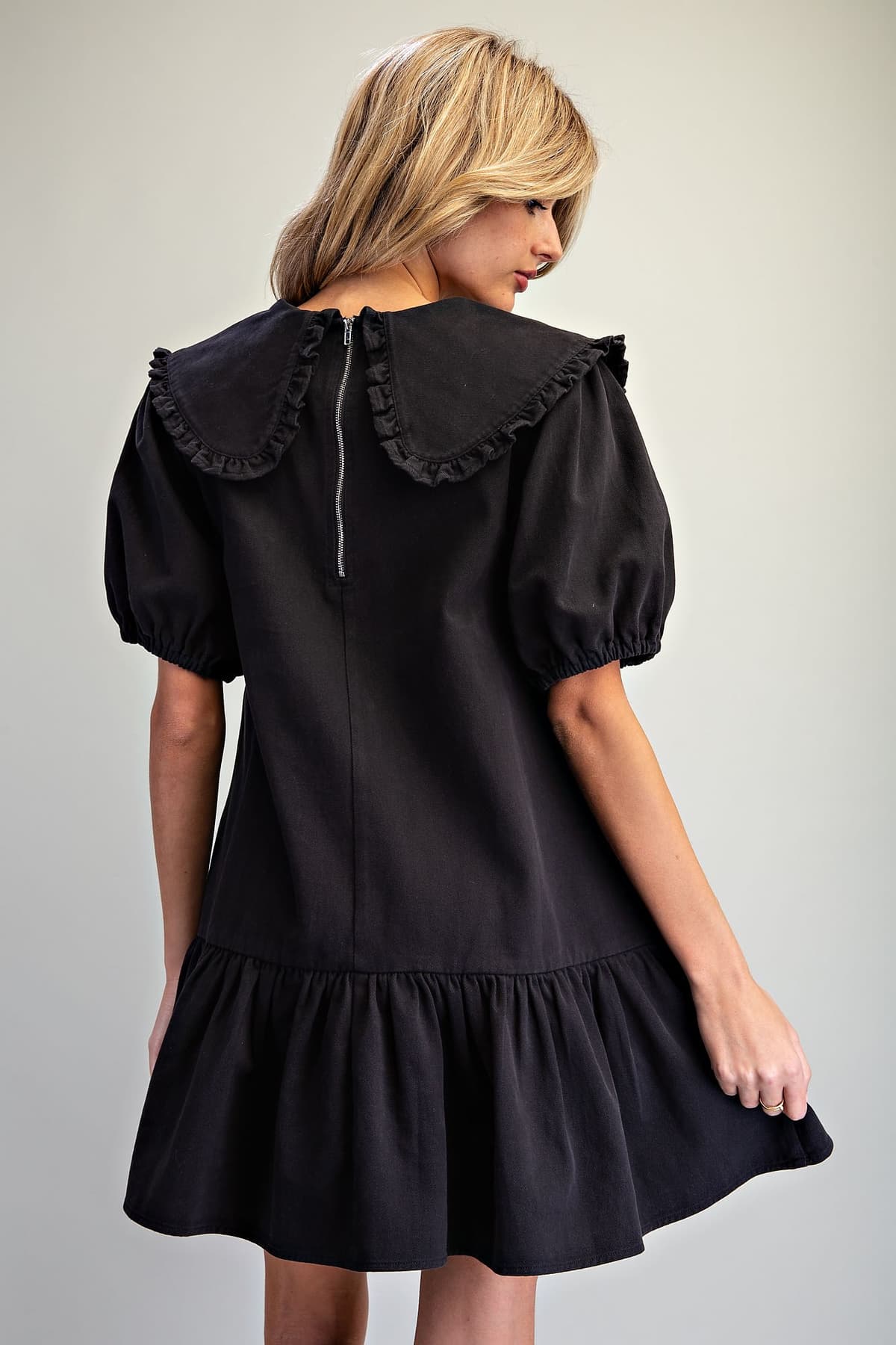 DK16573 - BLACK