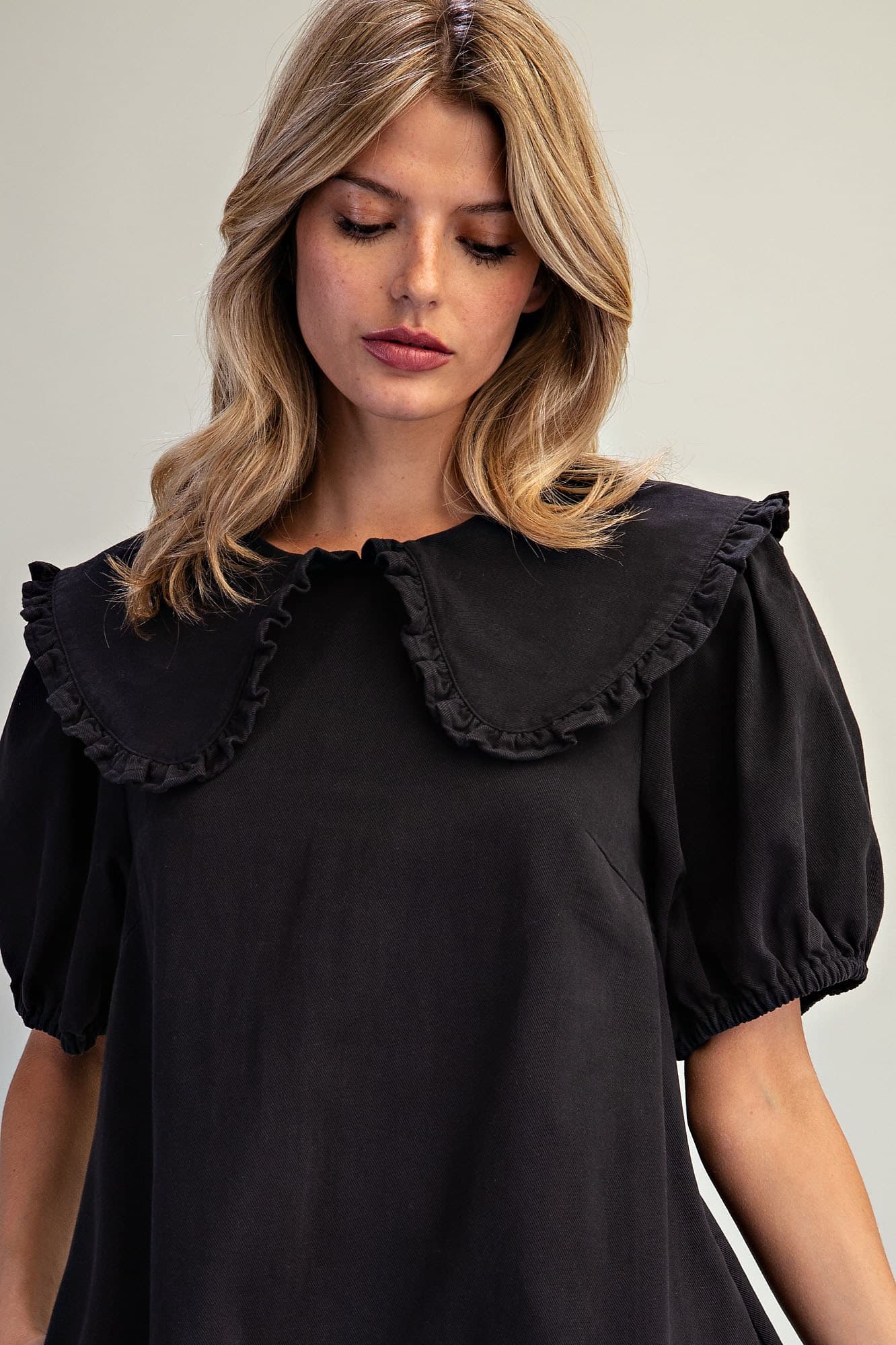 DK16573 - BLACK