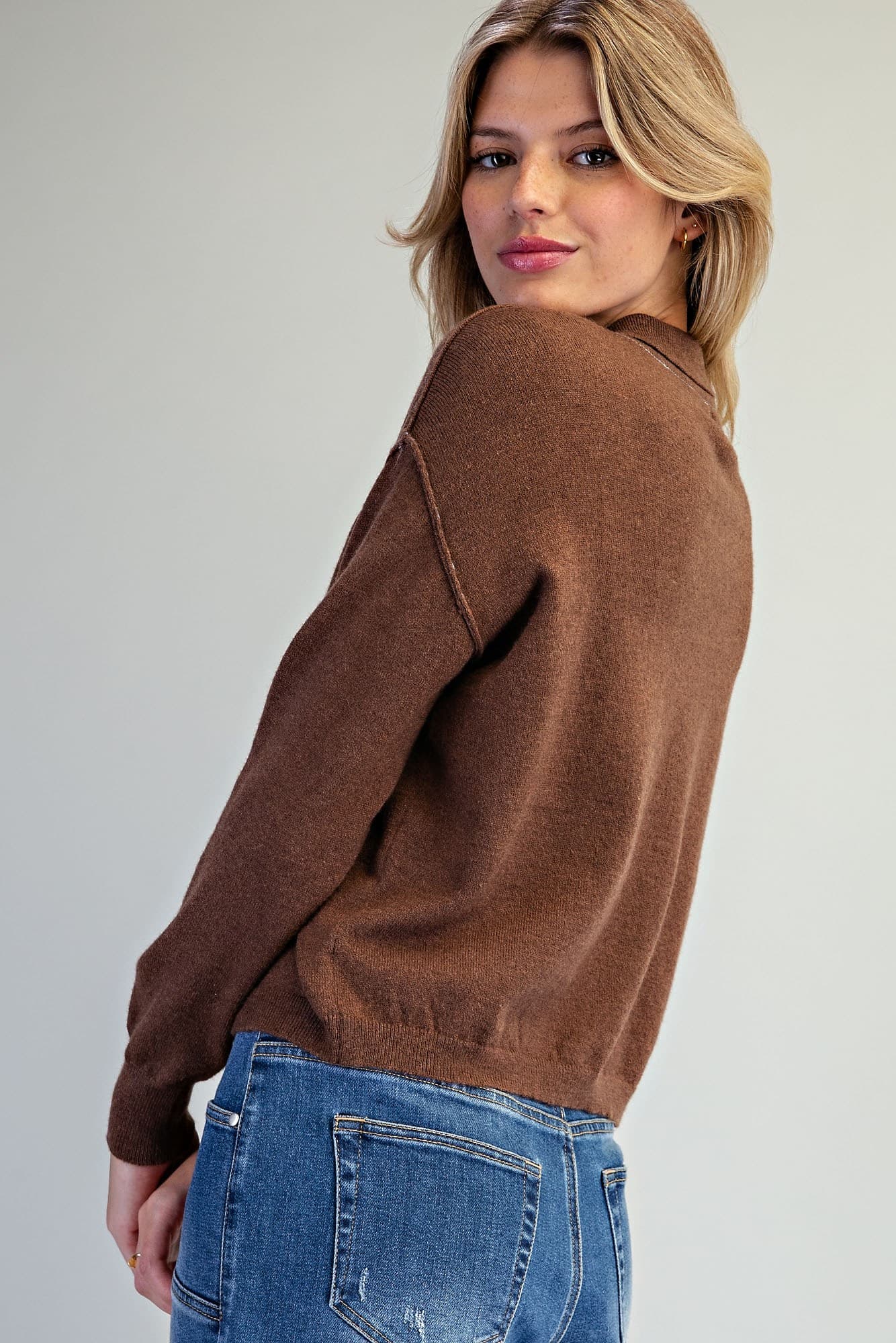 SH15910 - OAK BROWN