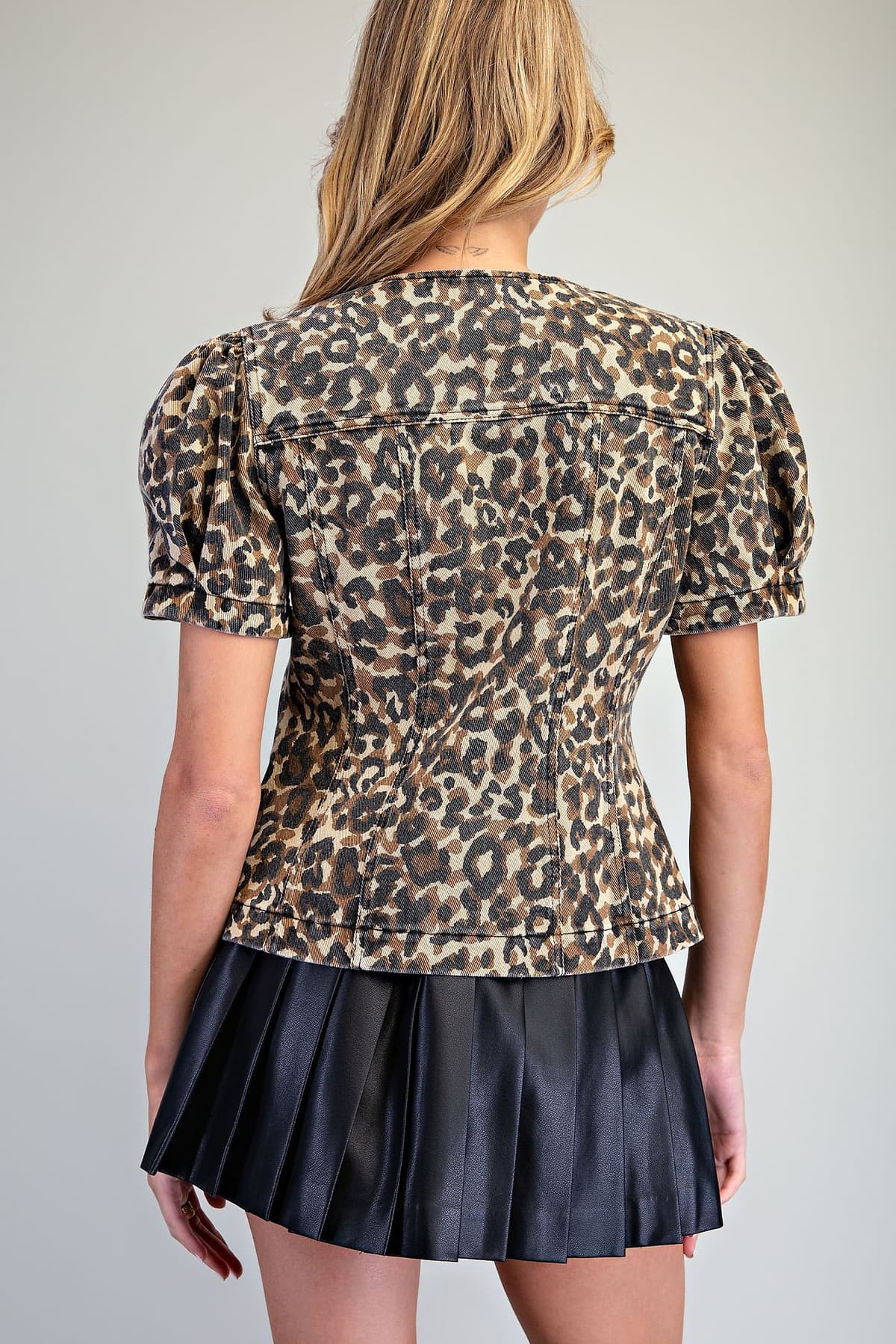 JH15973 - LEOPARD