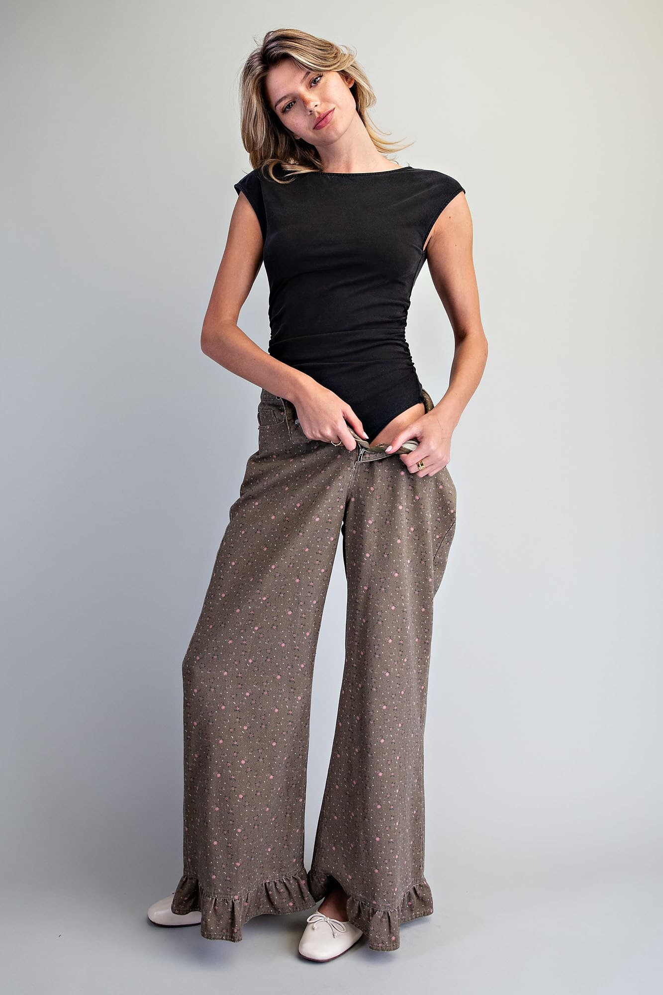 TK16570 - BLACK