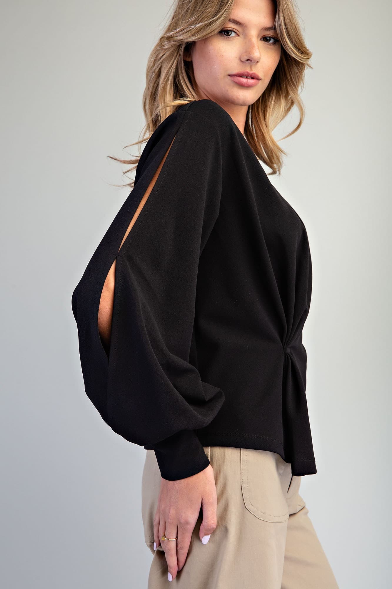 TK16302 - BLACK