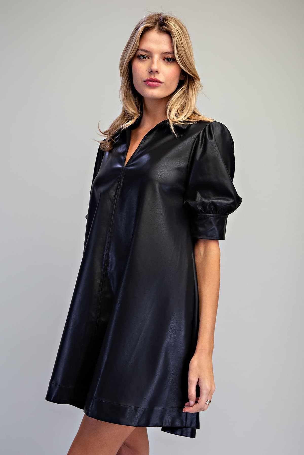 DH15968 - BLACK