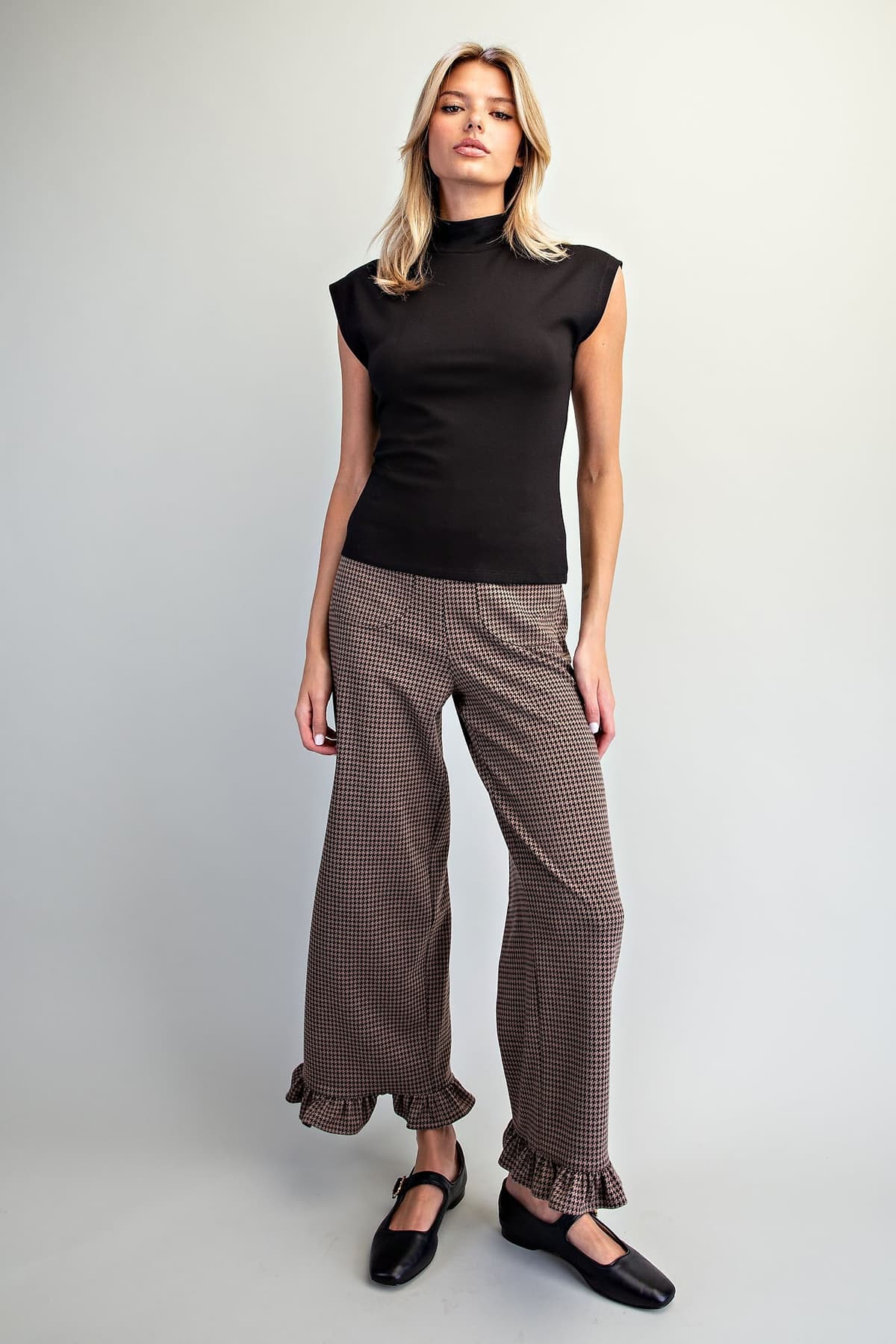 TK16820 - BLACK