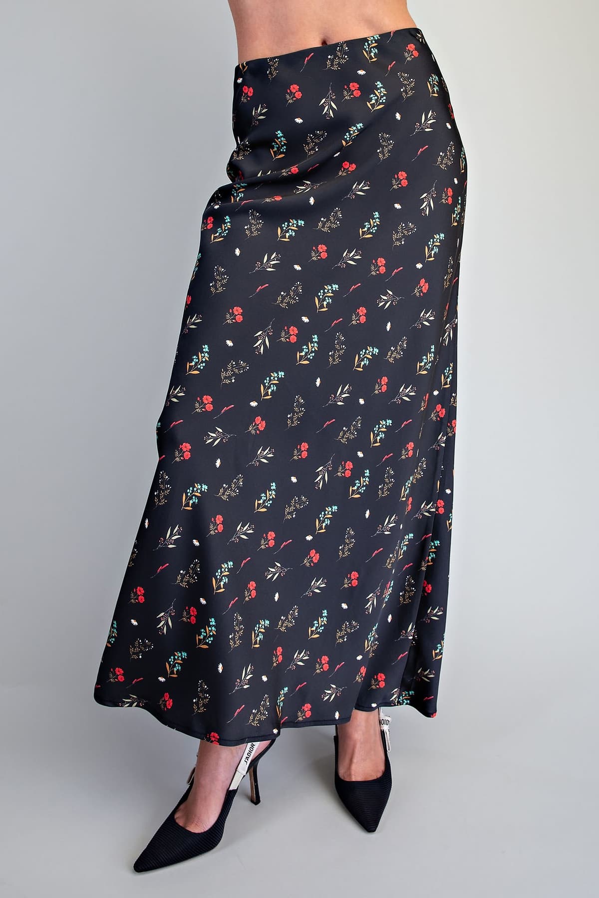 SHS15723 - BLACK