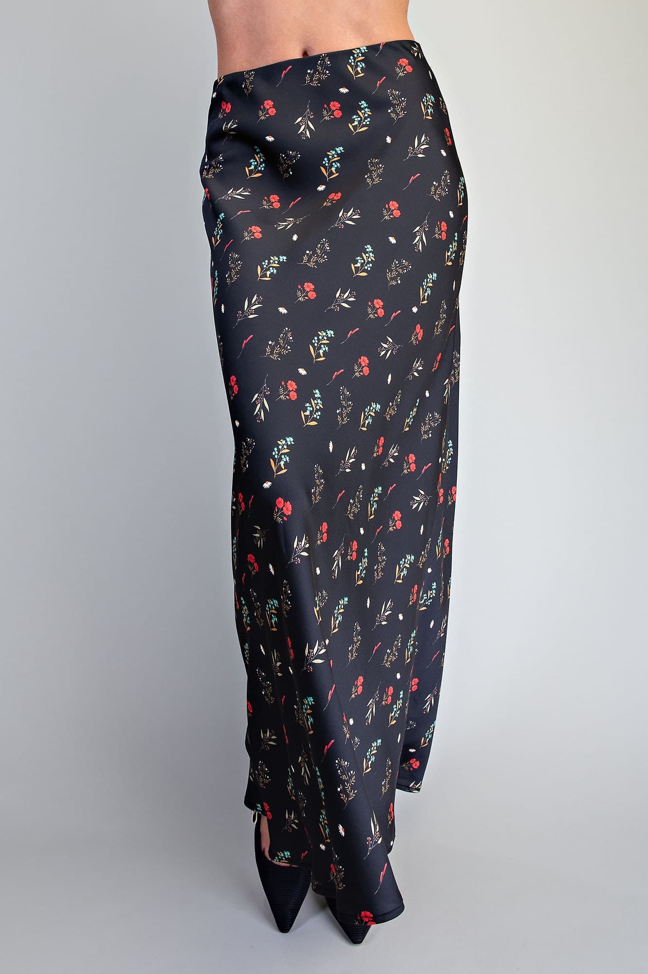 SHS15723 - BLACK