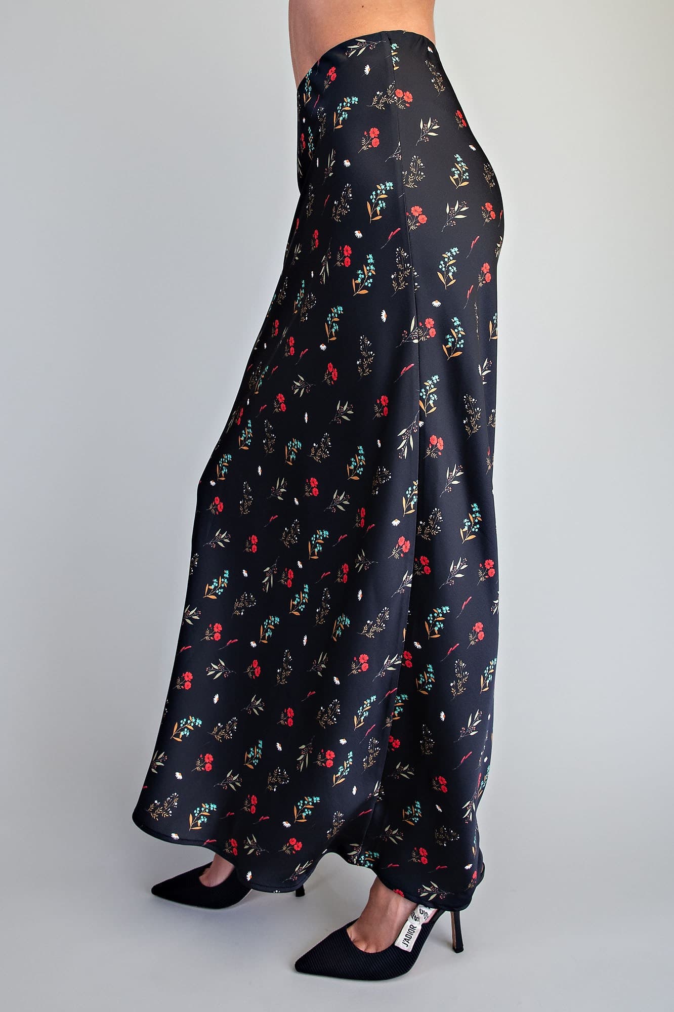 SHS15723 - BLACK