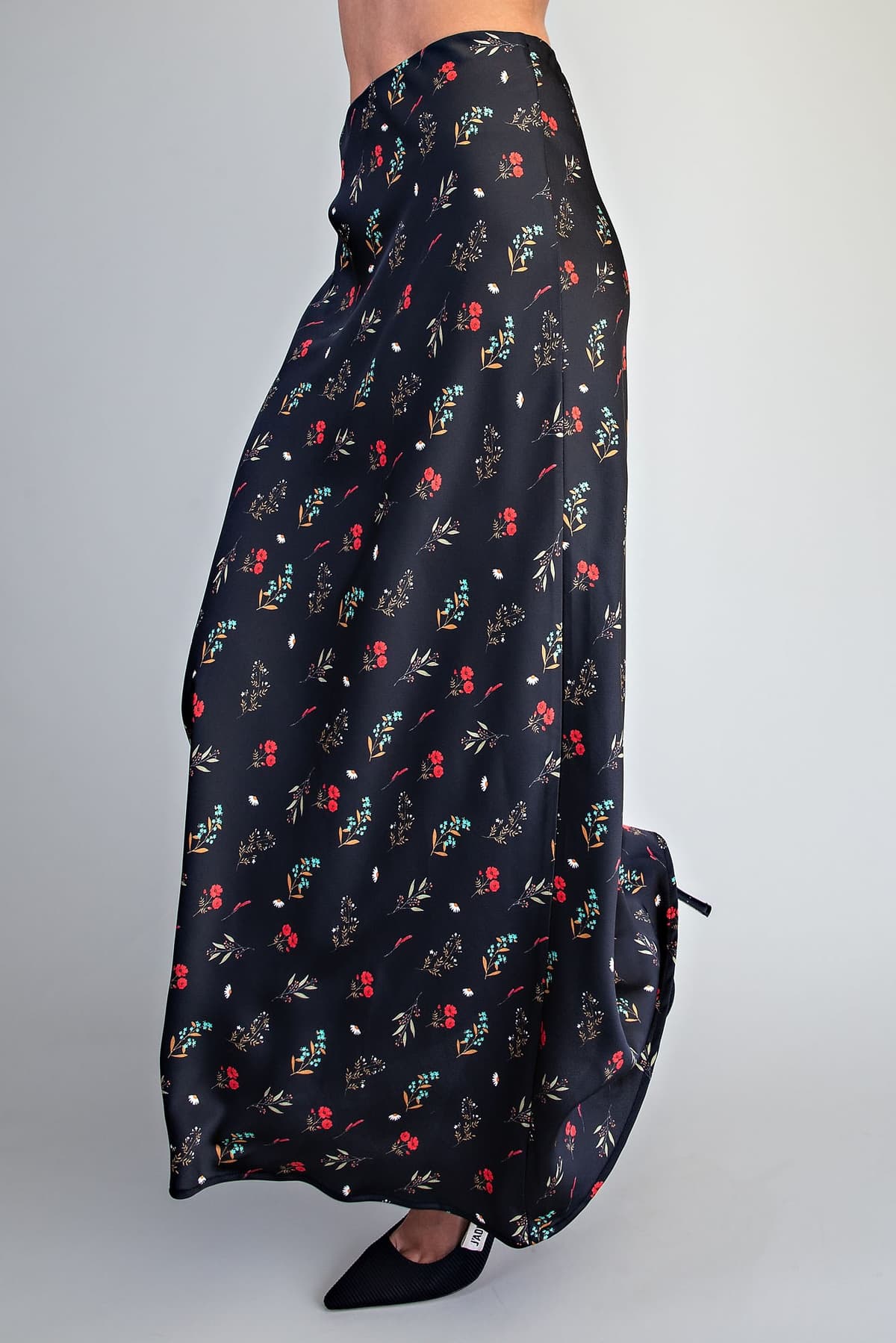 SHS15723 - BLACK
