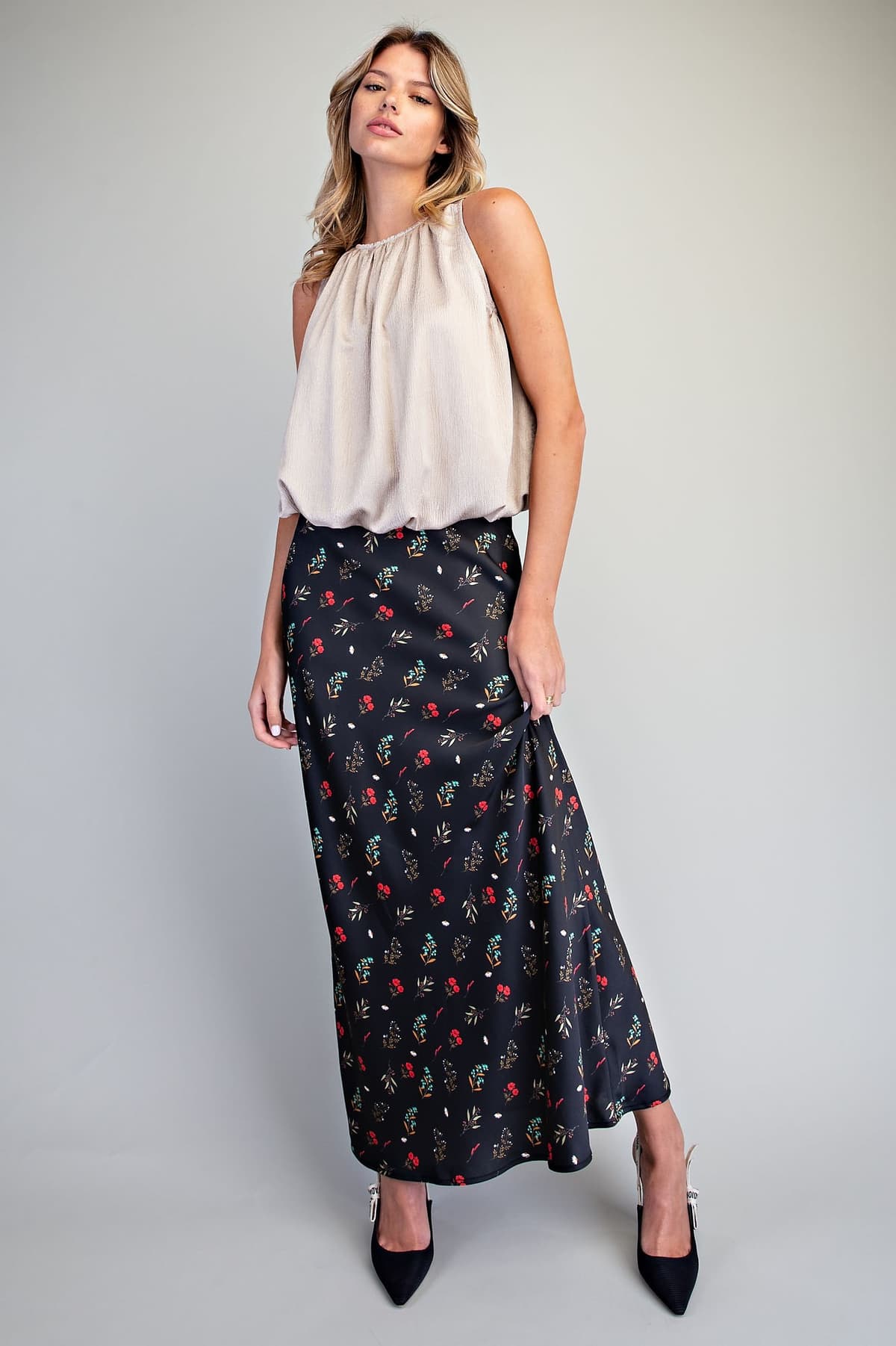 SHS15723 - BLACK