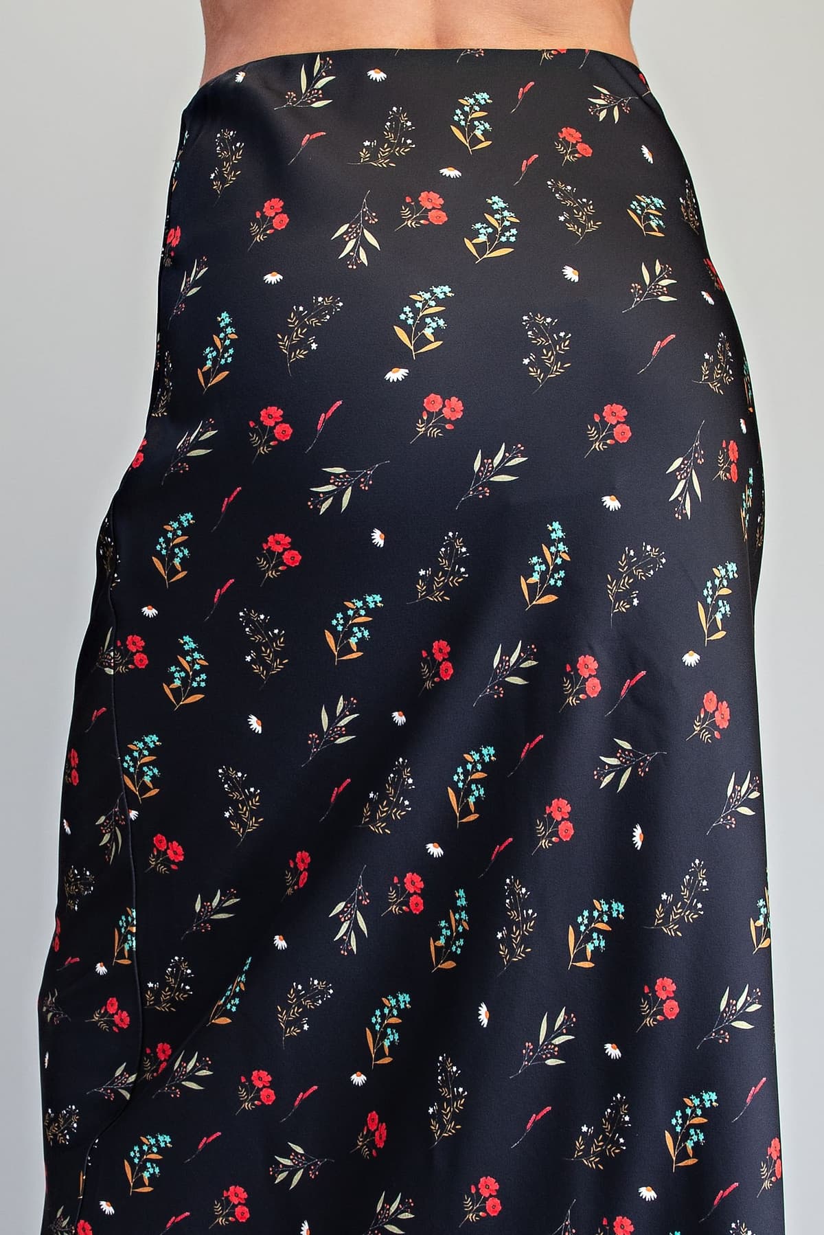 SHS15723 - BLACK