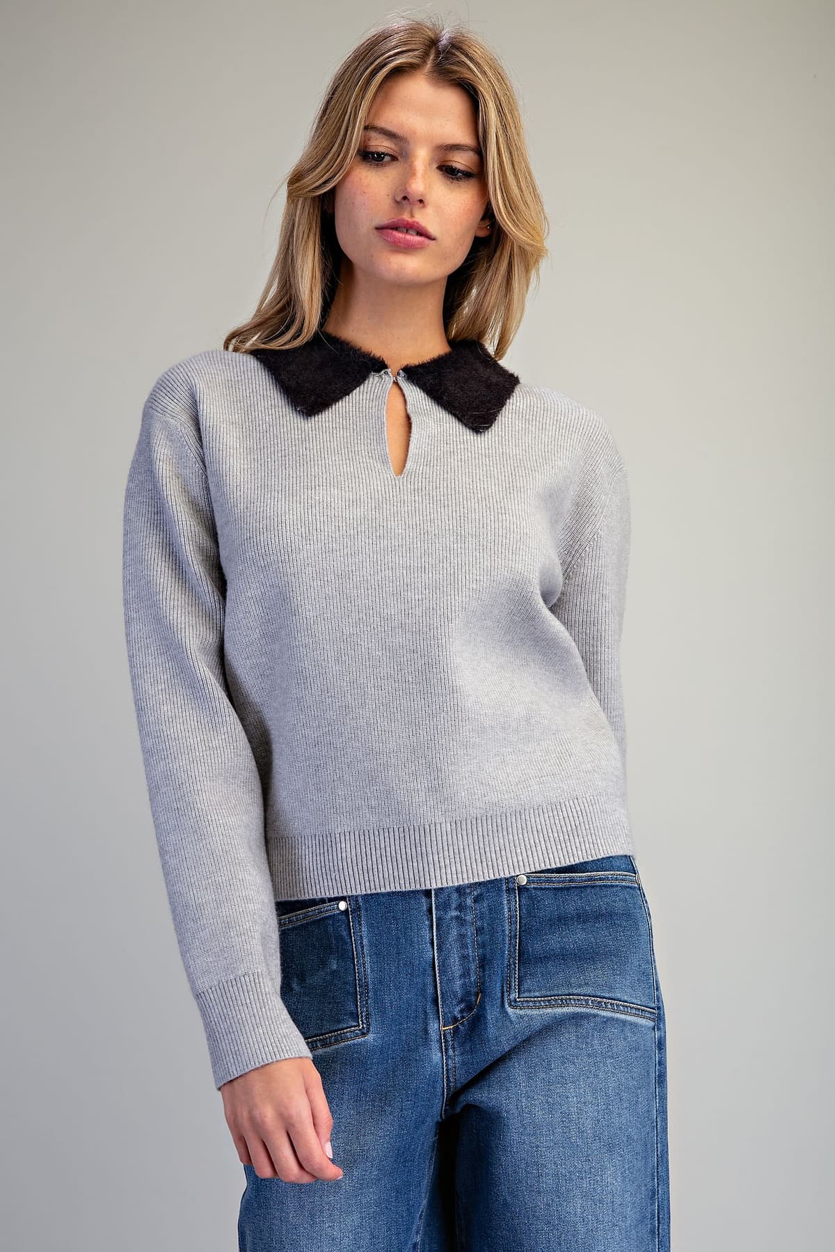 SH17354 - CHARCOAL