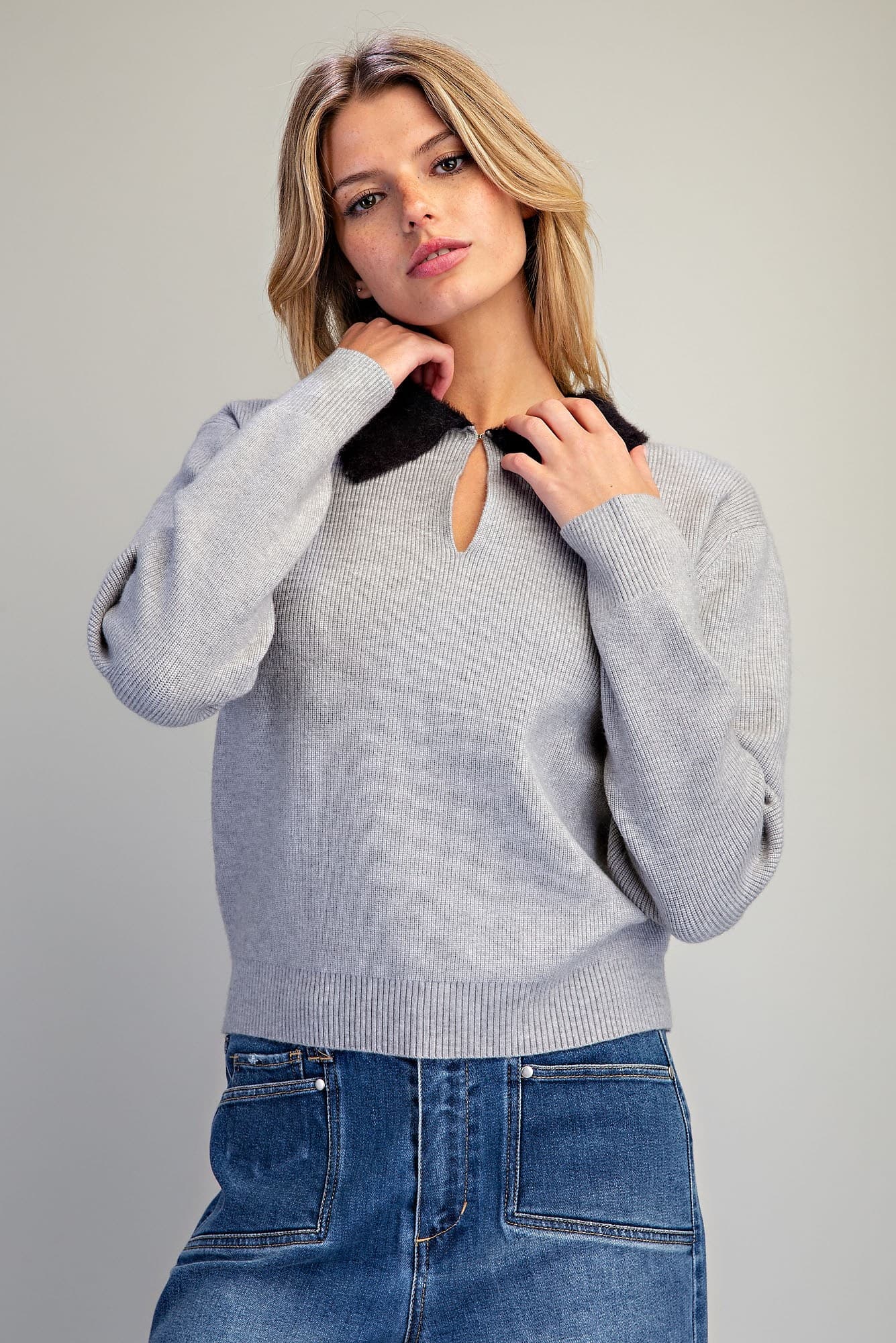 SH17354 - CHARCOAL