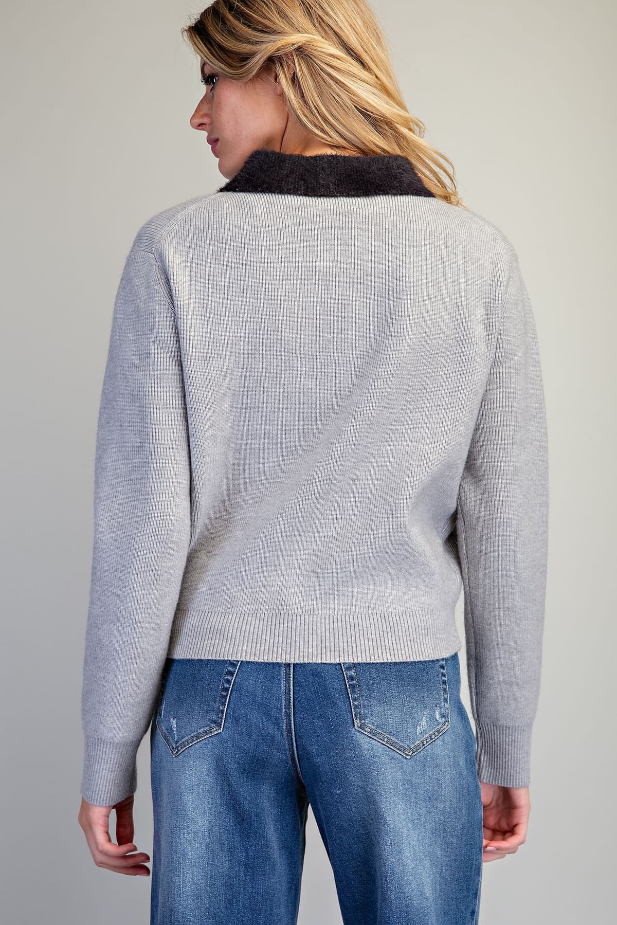SH17354 - CHARCOAL
