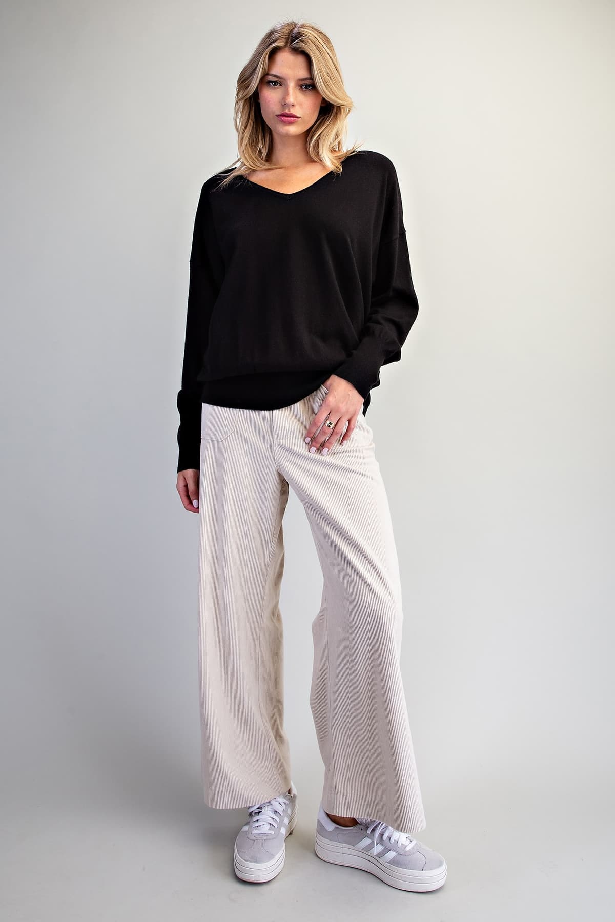 SK16111 - BLACK