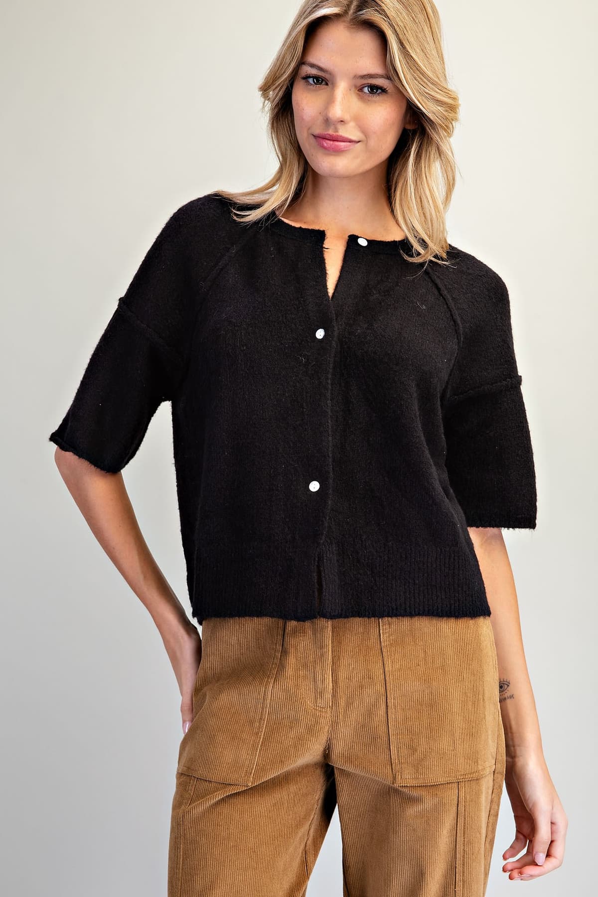 SJK16526 - BLACK