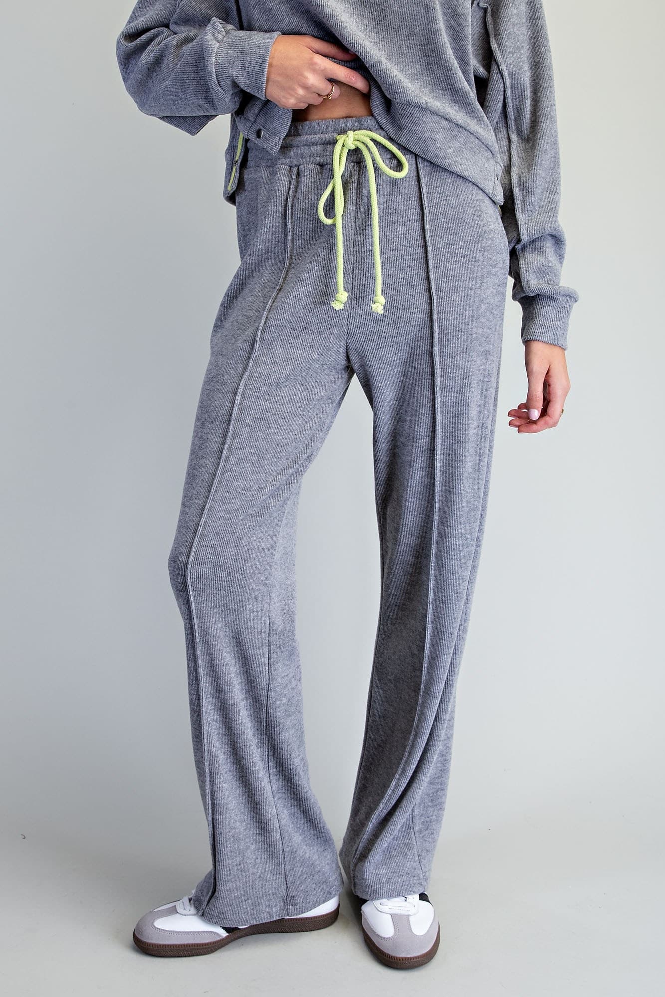 PK16483 - H GREY